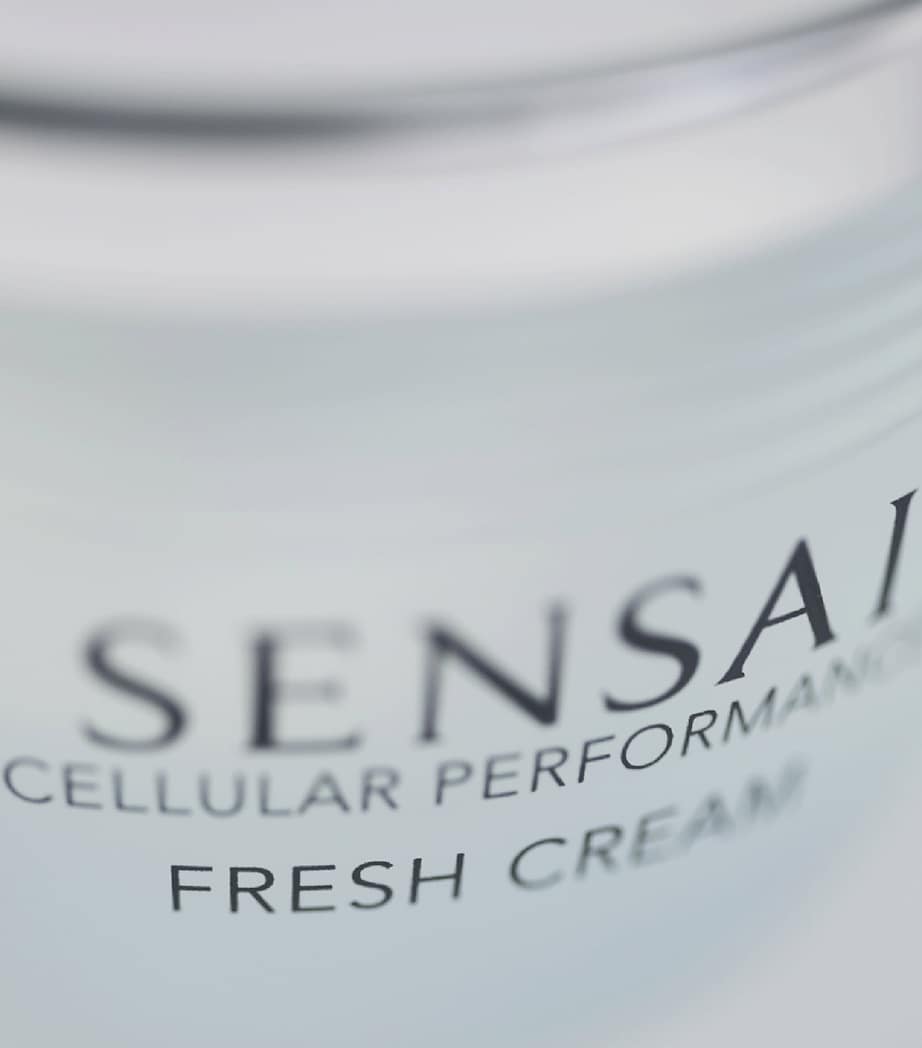 Cellular Performance Fresh Cream (40ml) NO COLOUR Image 5