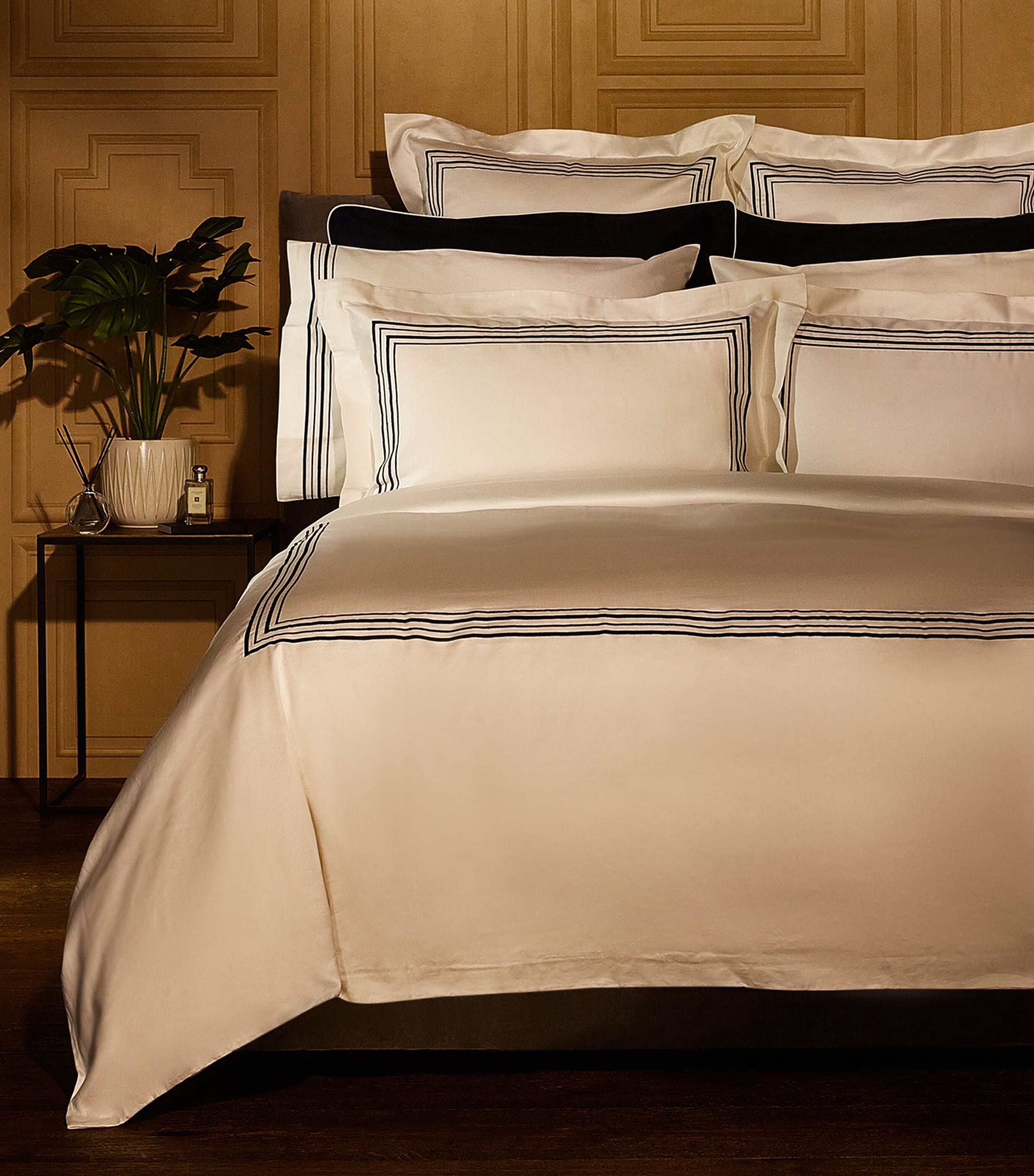 Mayfair Square Pillowcase Pair (65cm x 65cm) CREAM/BLACK Image 2