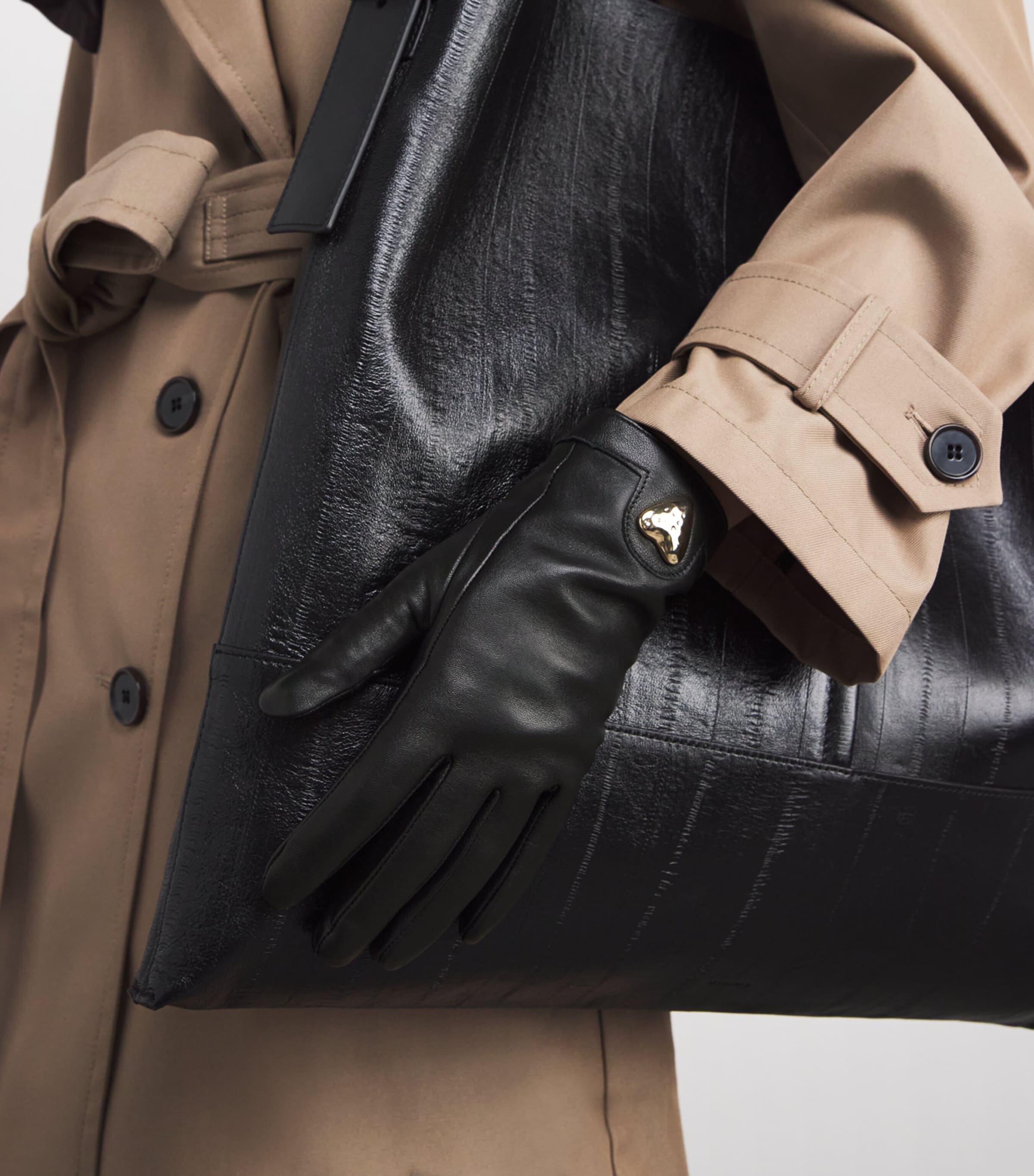 Leather Heart Charm Gloves BLACK Image 3