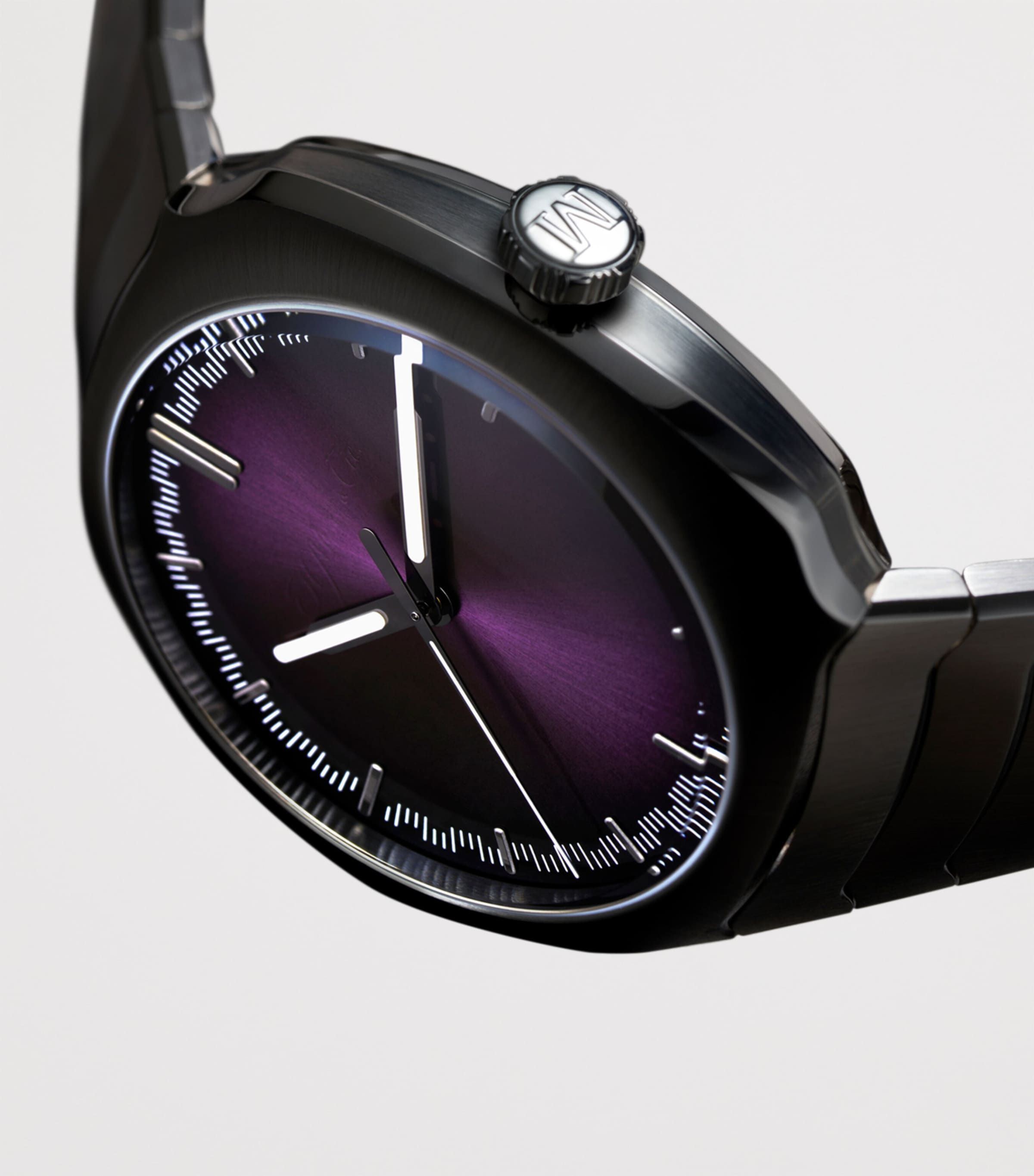 Stainless Steel Streamliner Centre Seconds Watch 40mm PURPLE Image 3