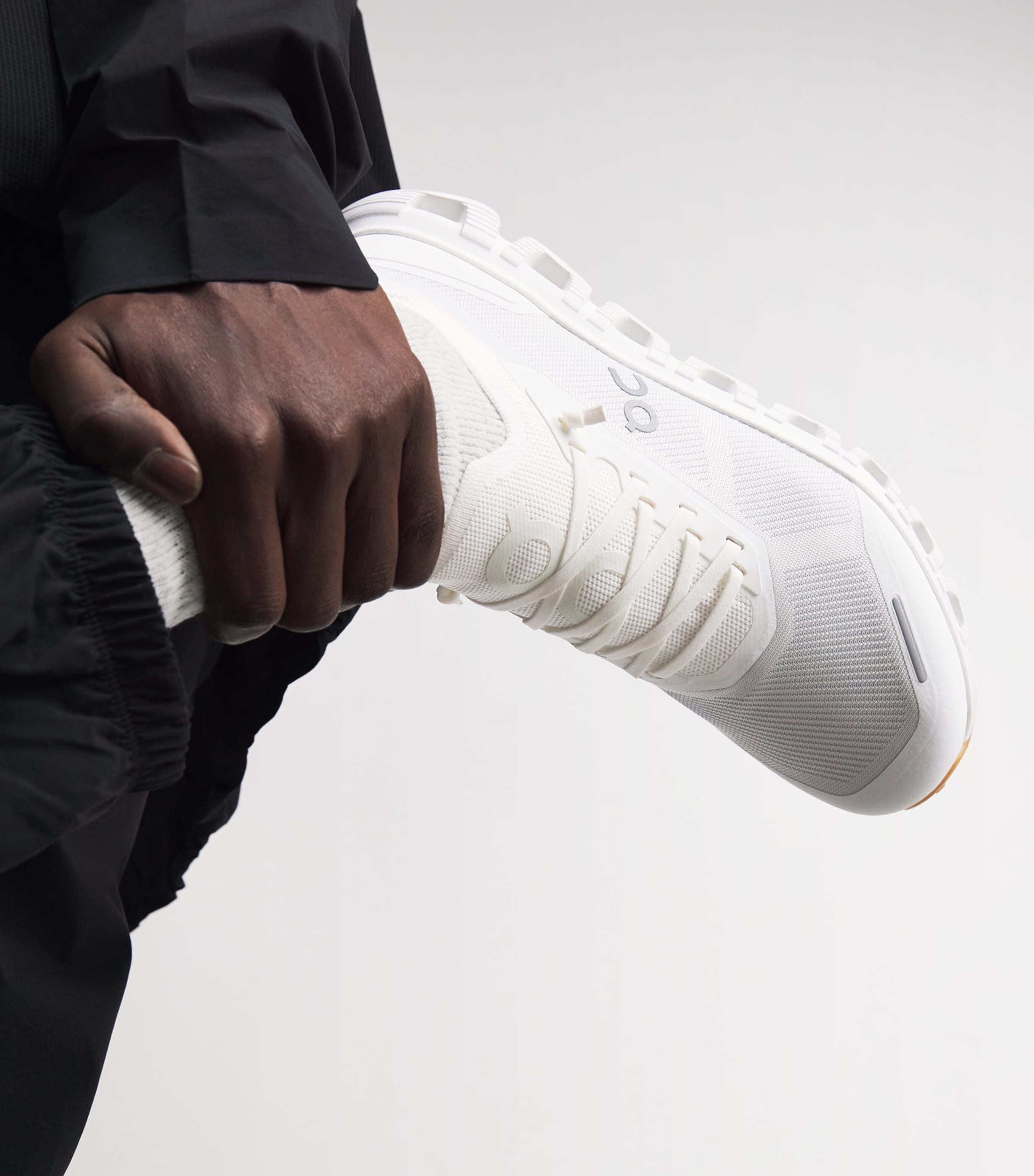 Cloud 6 Versa Trainers WHITE  WHITE Image 2