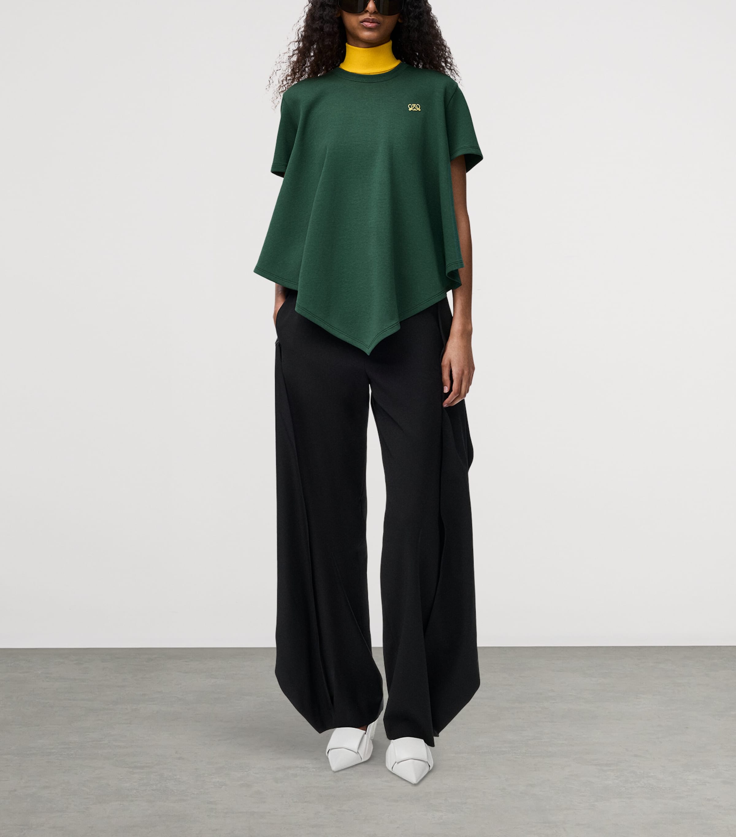 LOEWE Womens Cape-Detail T-Shirt Dark Green Image 2