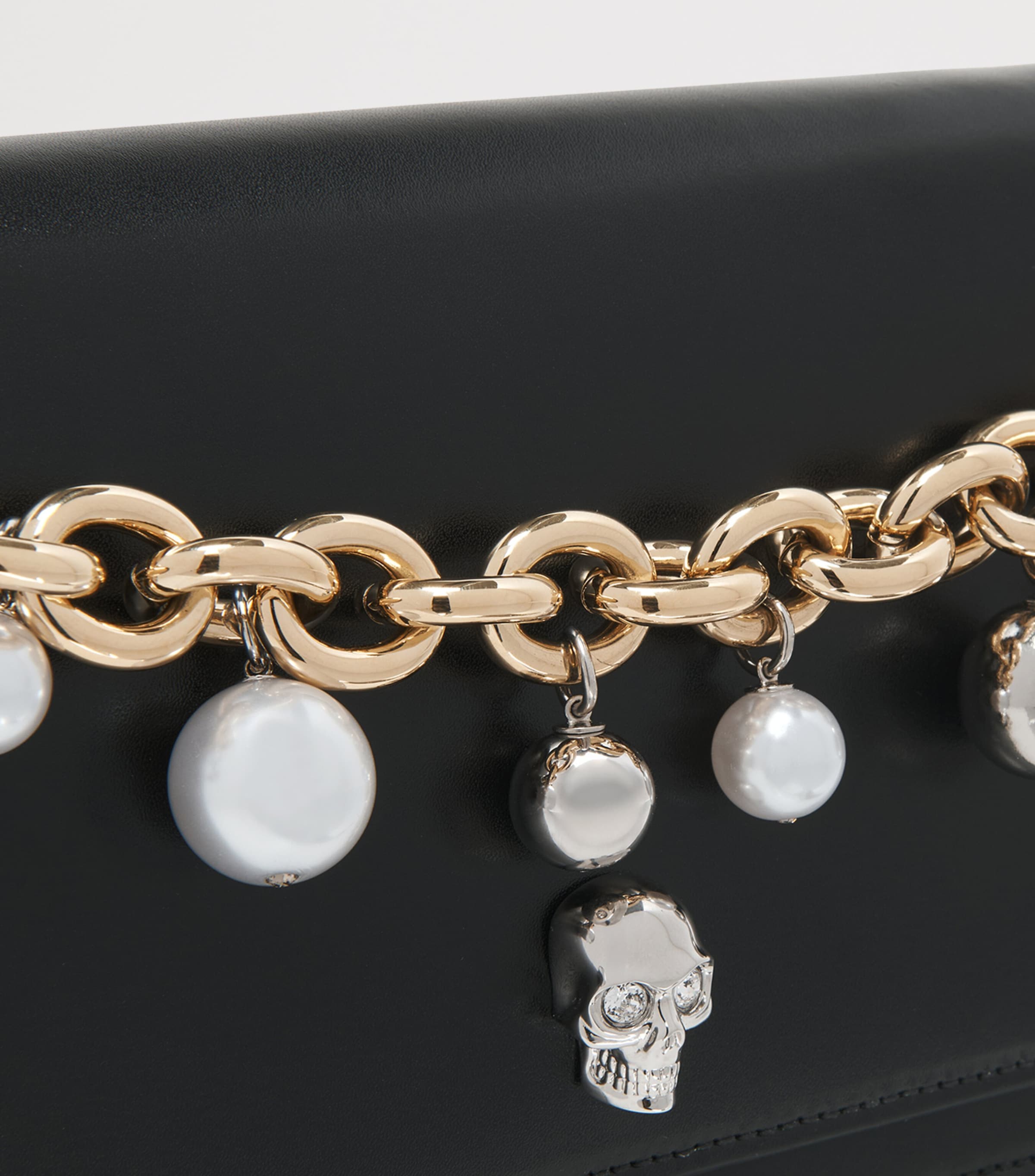 Leather Skull Cross-Body Bag 1000 Image 5