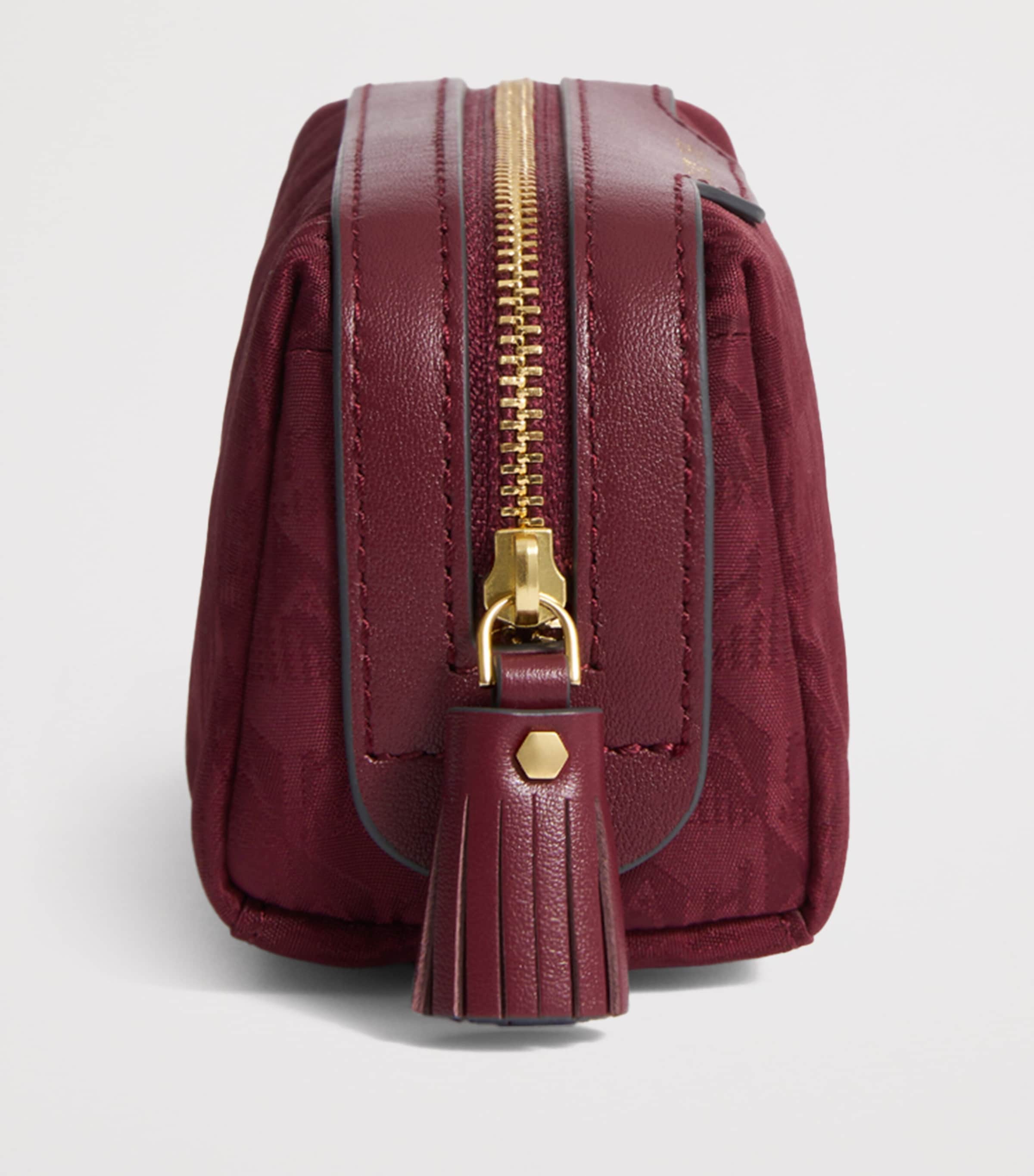 Jacquard Logo Girlie Stuff Pouch MEDIUM RED Image 2