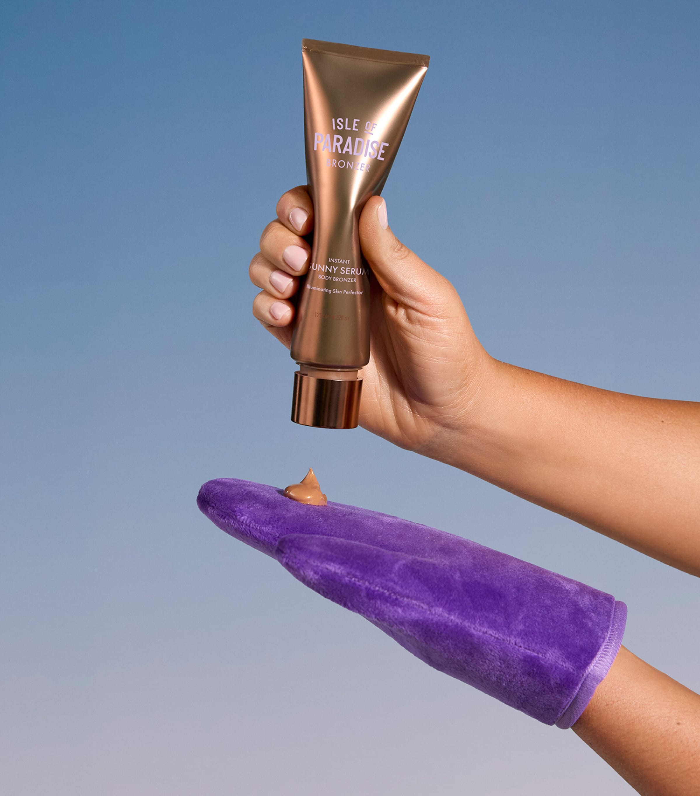 Isle of Paradise Instant Sunny Serum Body Bronzer (125ml) Image 2