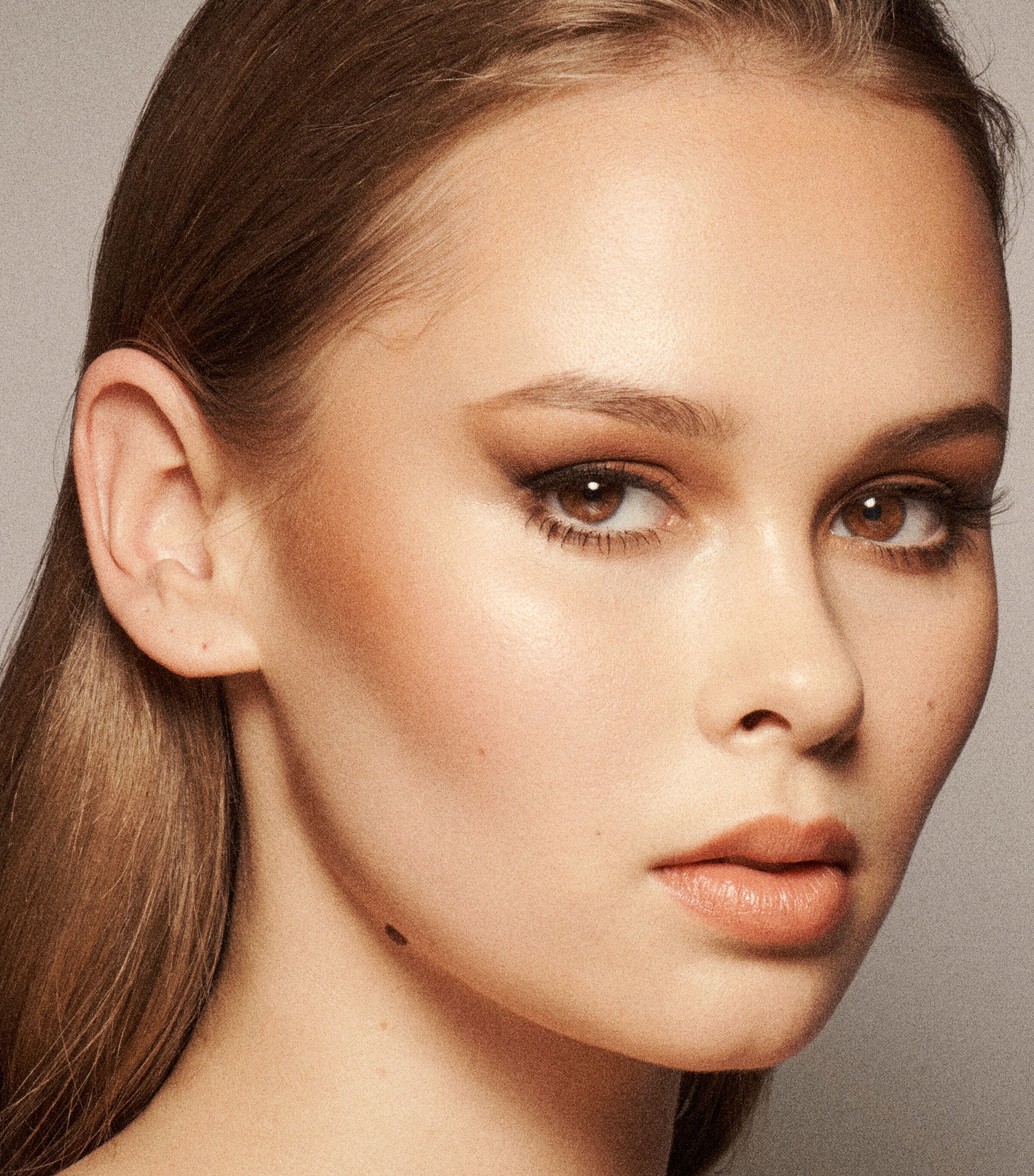 Modern Bronzer MEDIUM Image 4