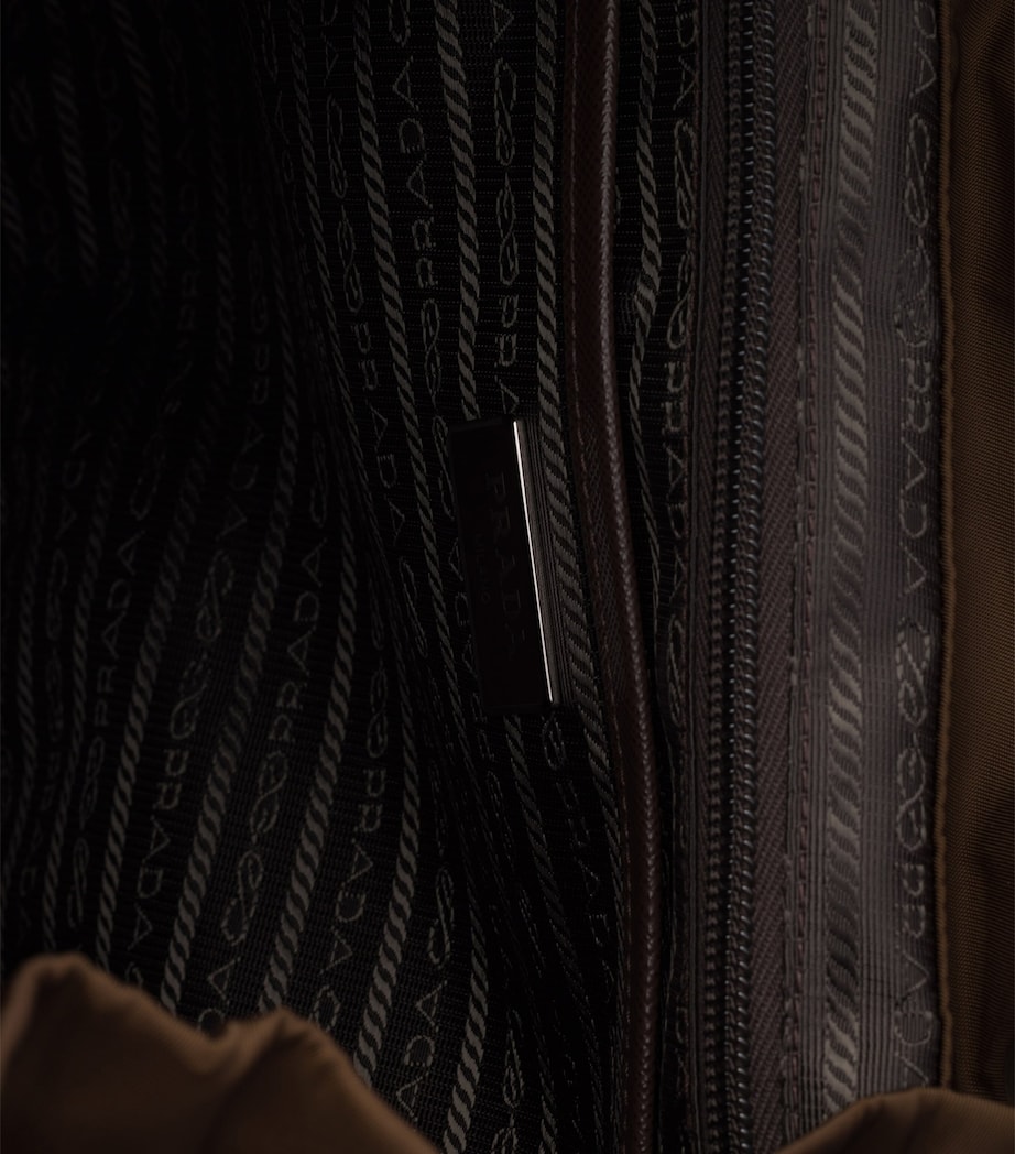 Medium Re-Nylon Backpack F0038 Image 4