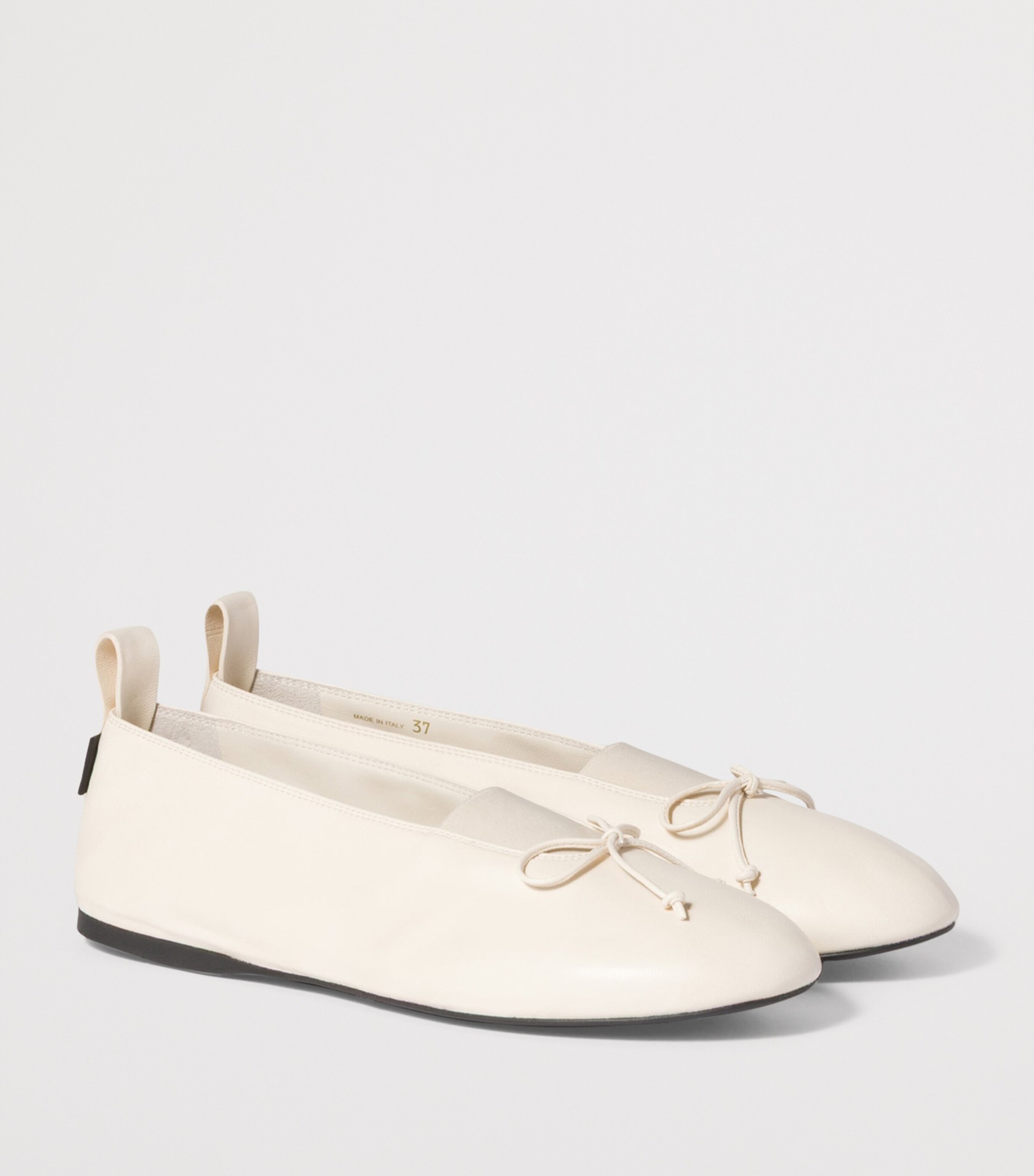 Nappa Leather Élan Ballet Flats F0304 Image 2