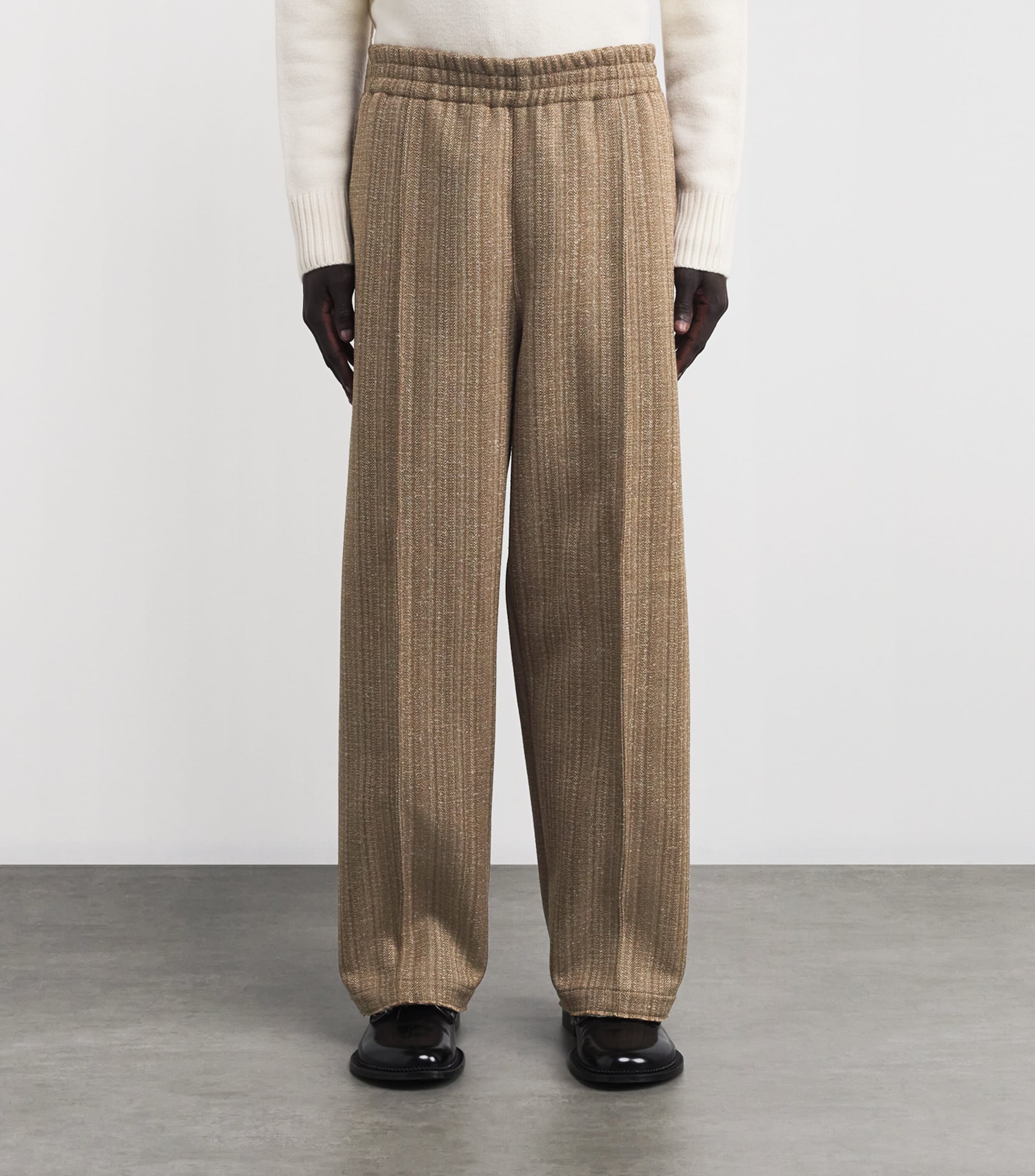 AMI Paris Mens Wool-Blend Elasticated Wide-Leg Trousers Camel/ivoire Image 3