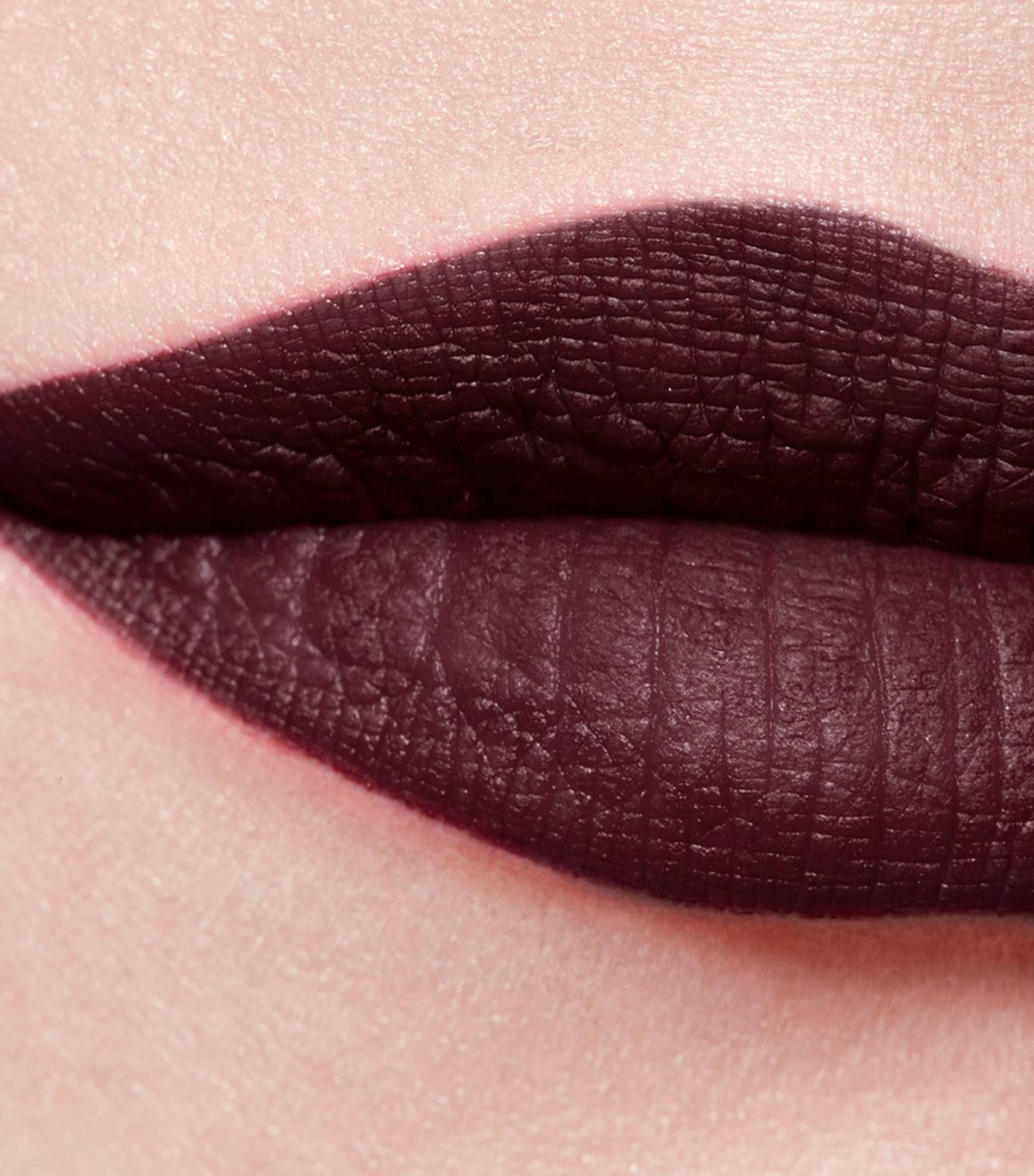 CHANEL ROUGE ALLURE VELVET LES PERLES Luminous Matte Lip Colour Elegante Image 5