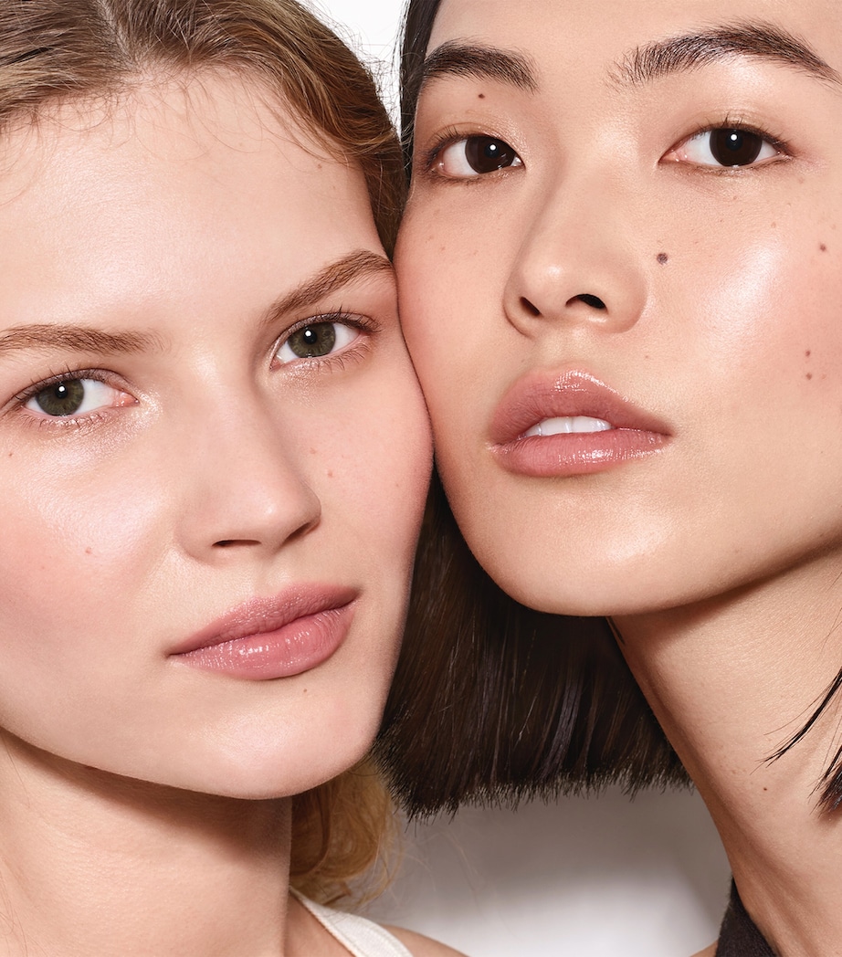 Lip Suede Palette LES NUDES Image 3