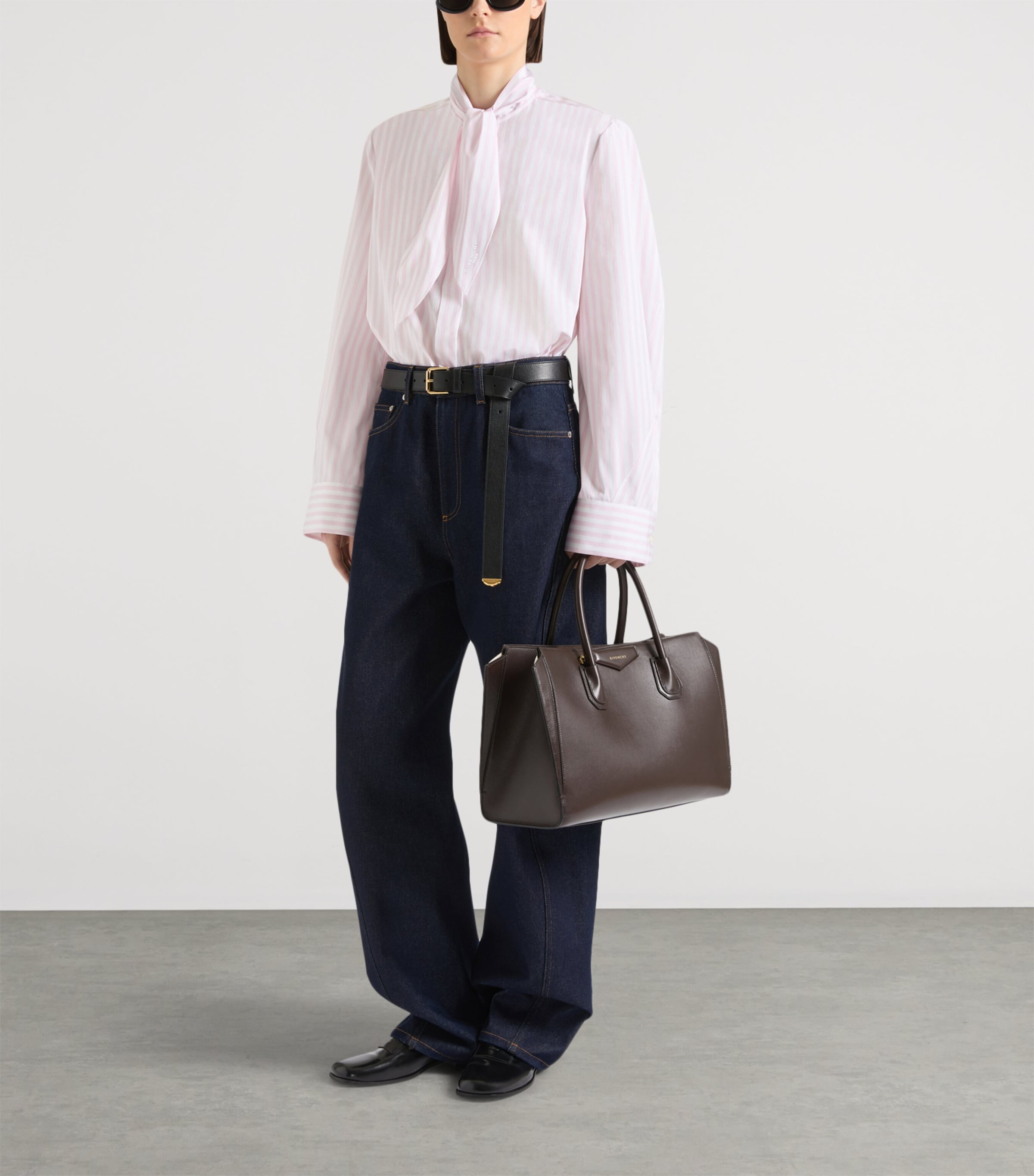 Givenchy Medium Antigona Catchall Top-Handle Bag Image 2