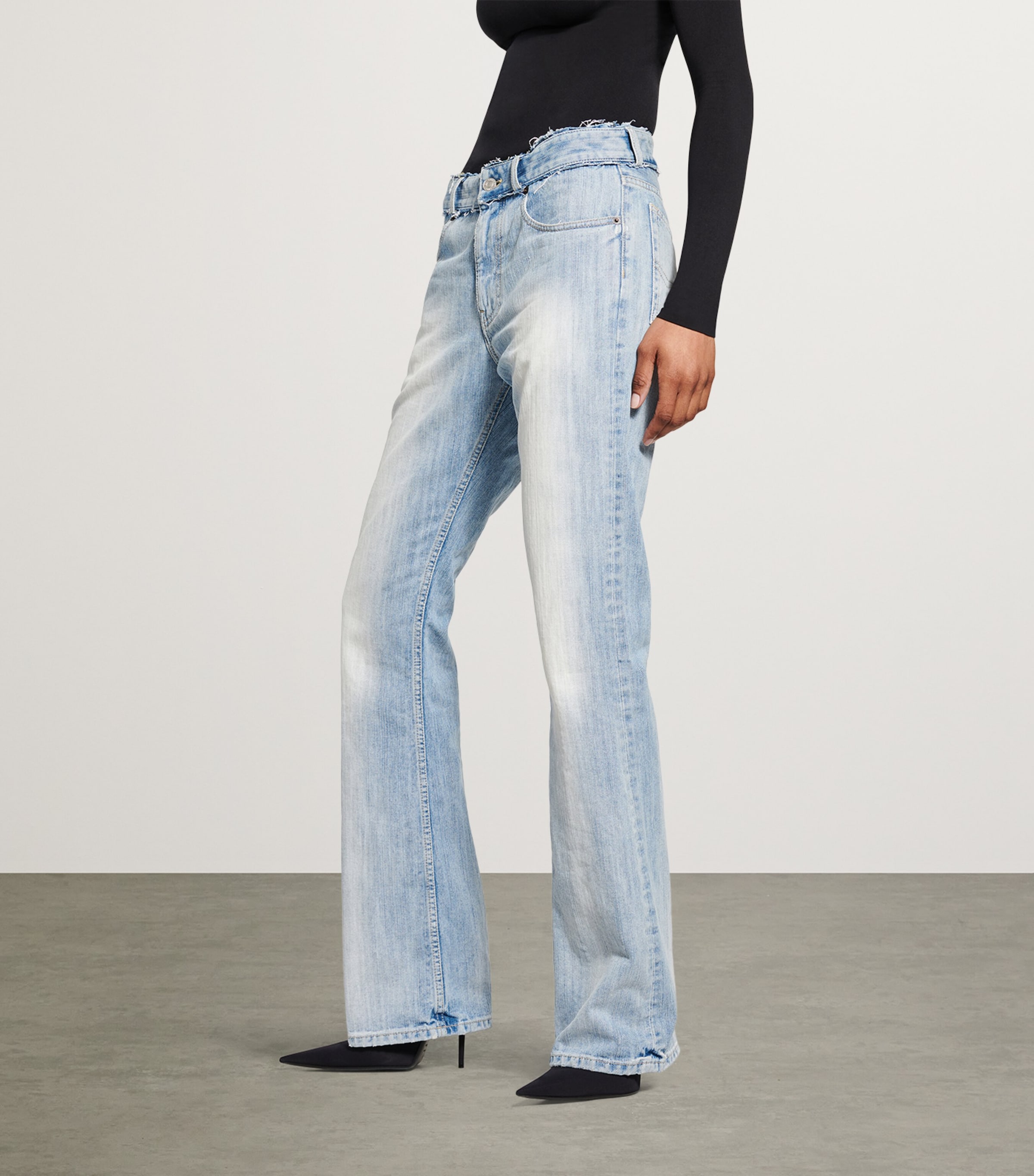 Distressed Low-Rise Straight Jeans 2540 Image 6
