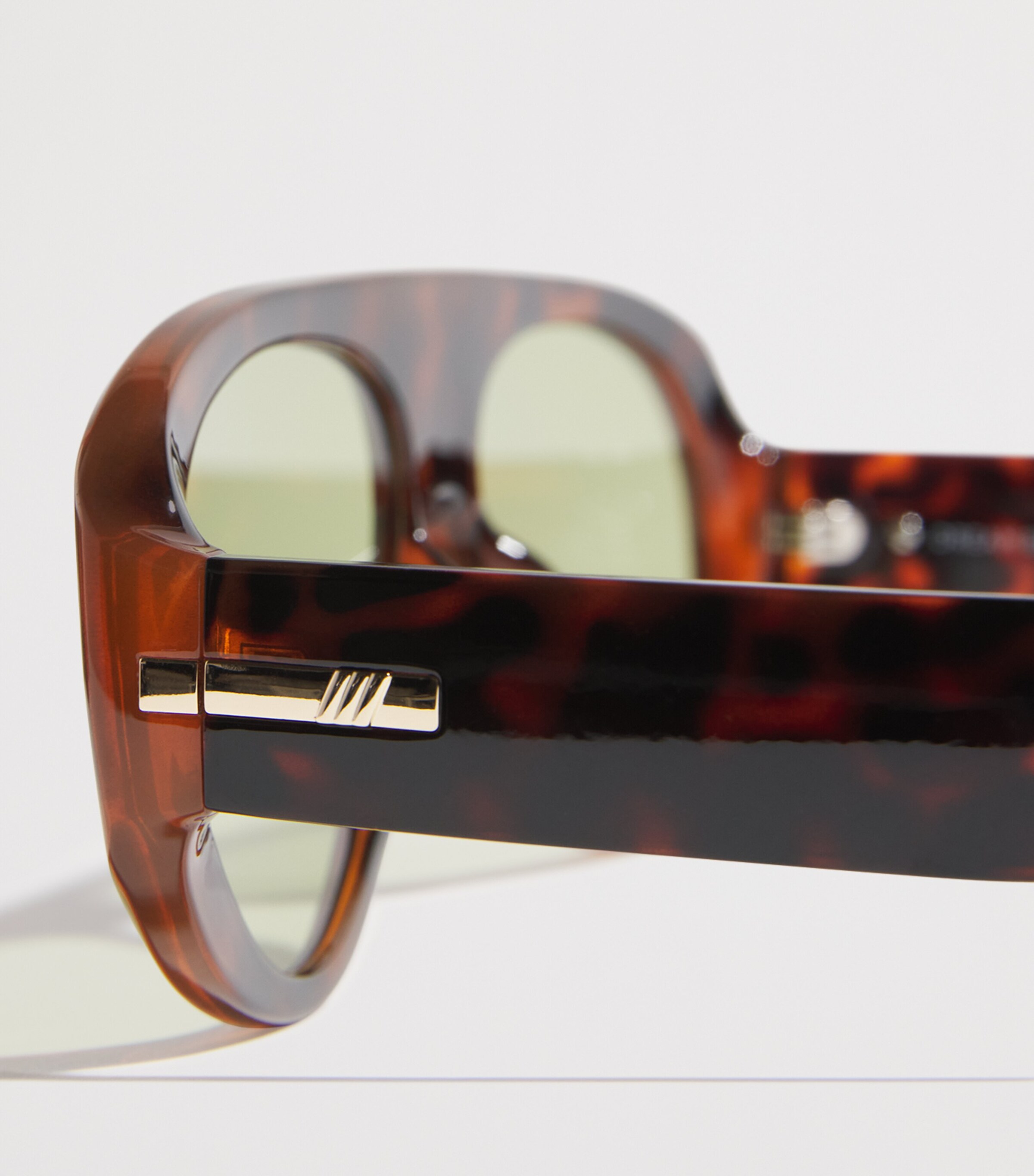 Le Specs Dream Boat Aviator Sunglasses Tortoise/moss Mono Image 5