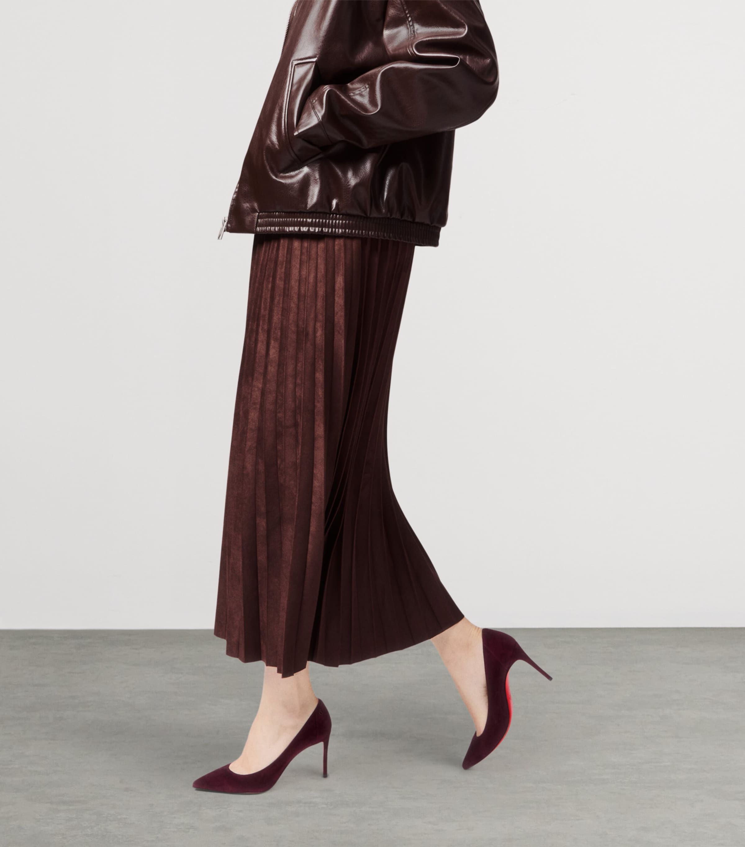 Sporty Kate Suede Pumps 85 R839 Image 2