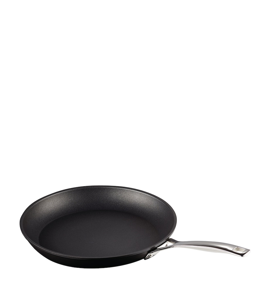 Toughened Non-Stick Shallow Frying Pan (28cm) BLACK Image 1