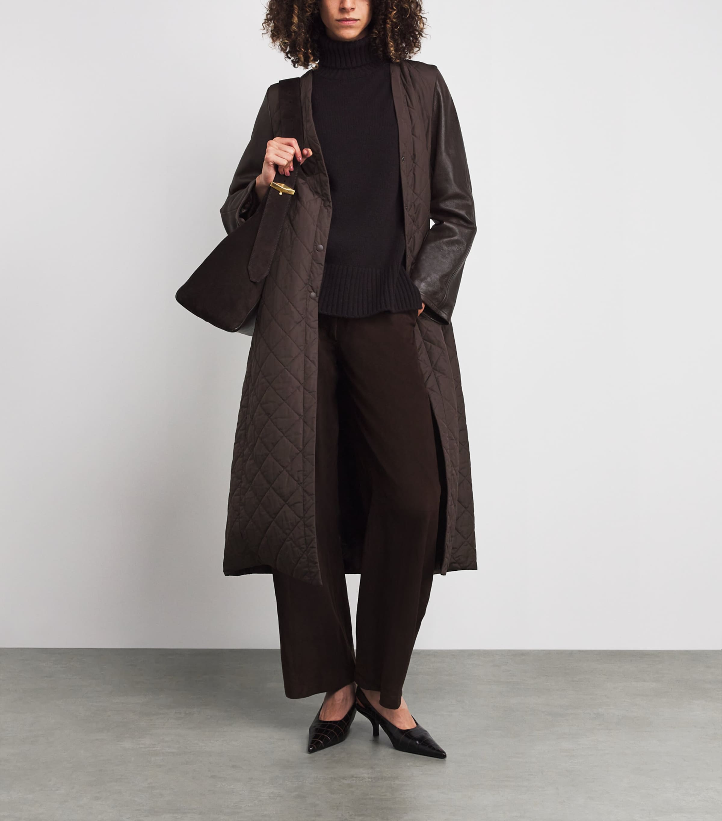 Leather-Sleeve Quilted Coat BROWN Image 2