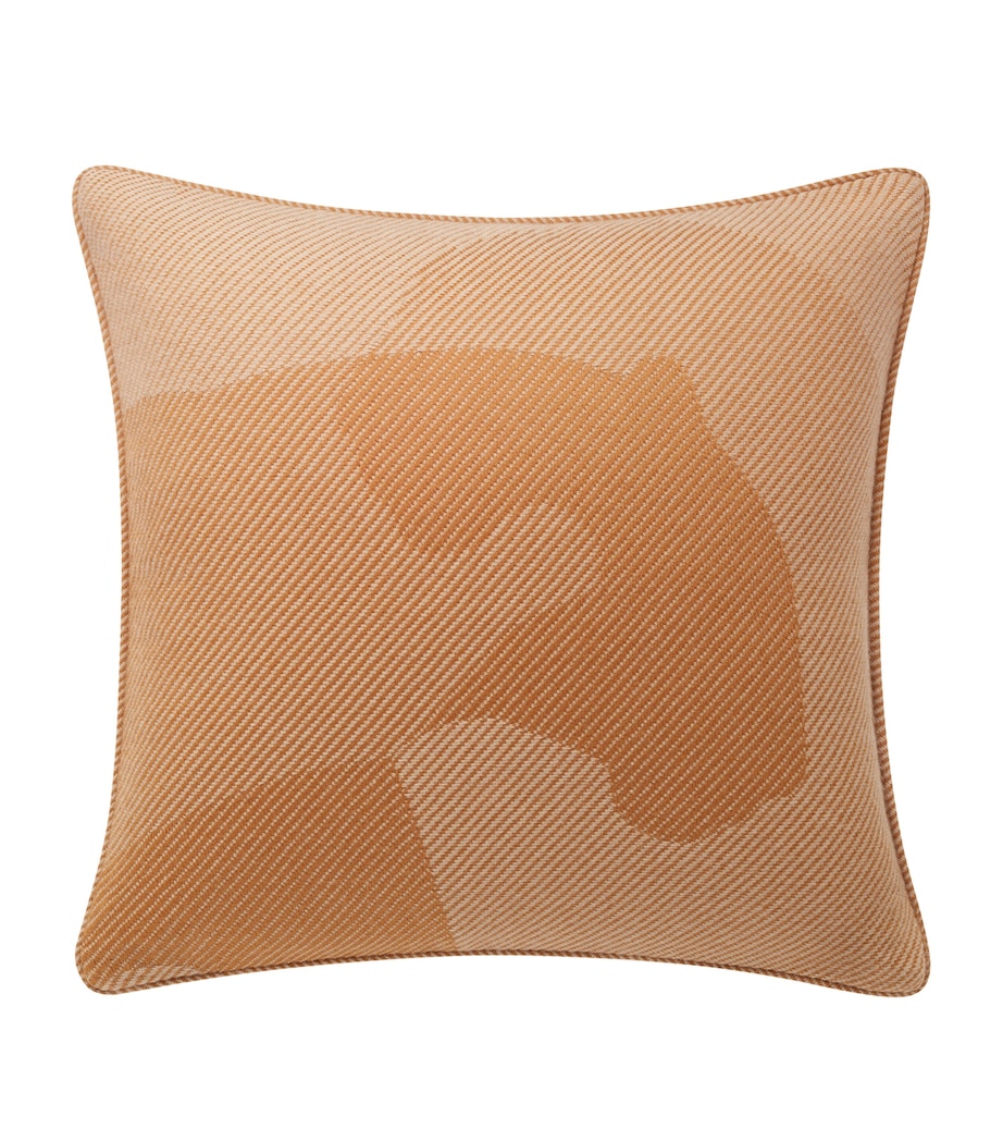 Wool-Cashmere Panthère de Cartier Cushion (50cm x 50cm) OCHRE Image 1
