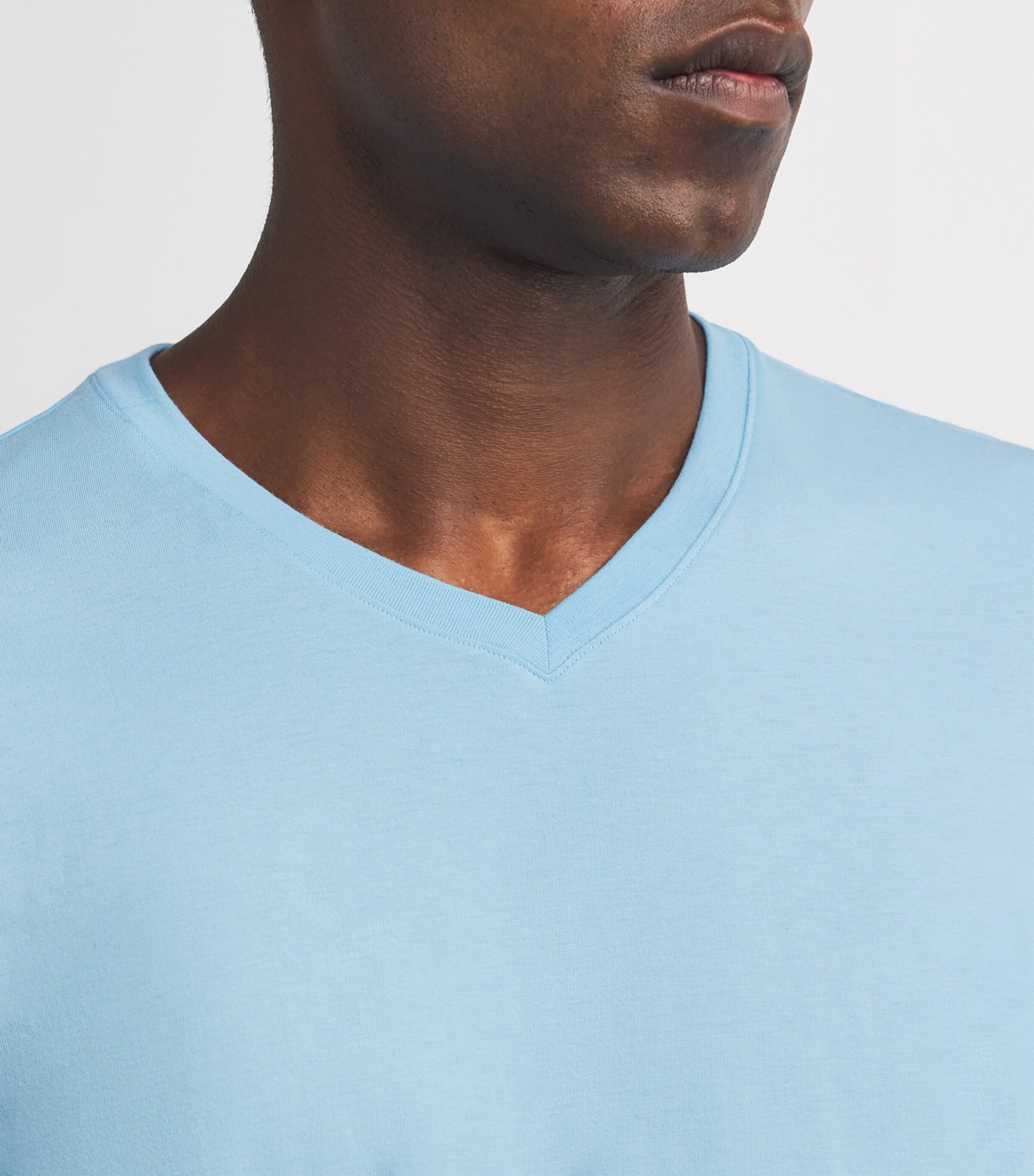 Short Sleeve Men's Shirt HANRO Men's V-Neck Short Sleeve Shirt