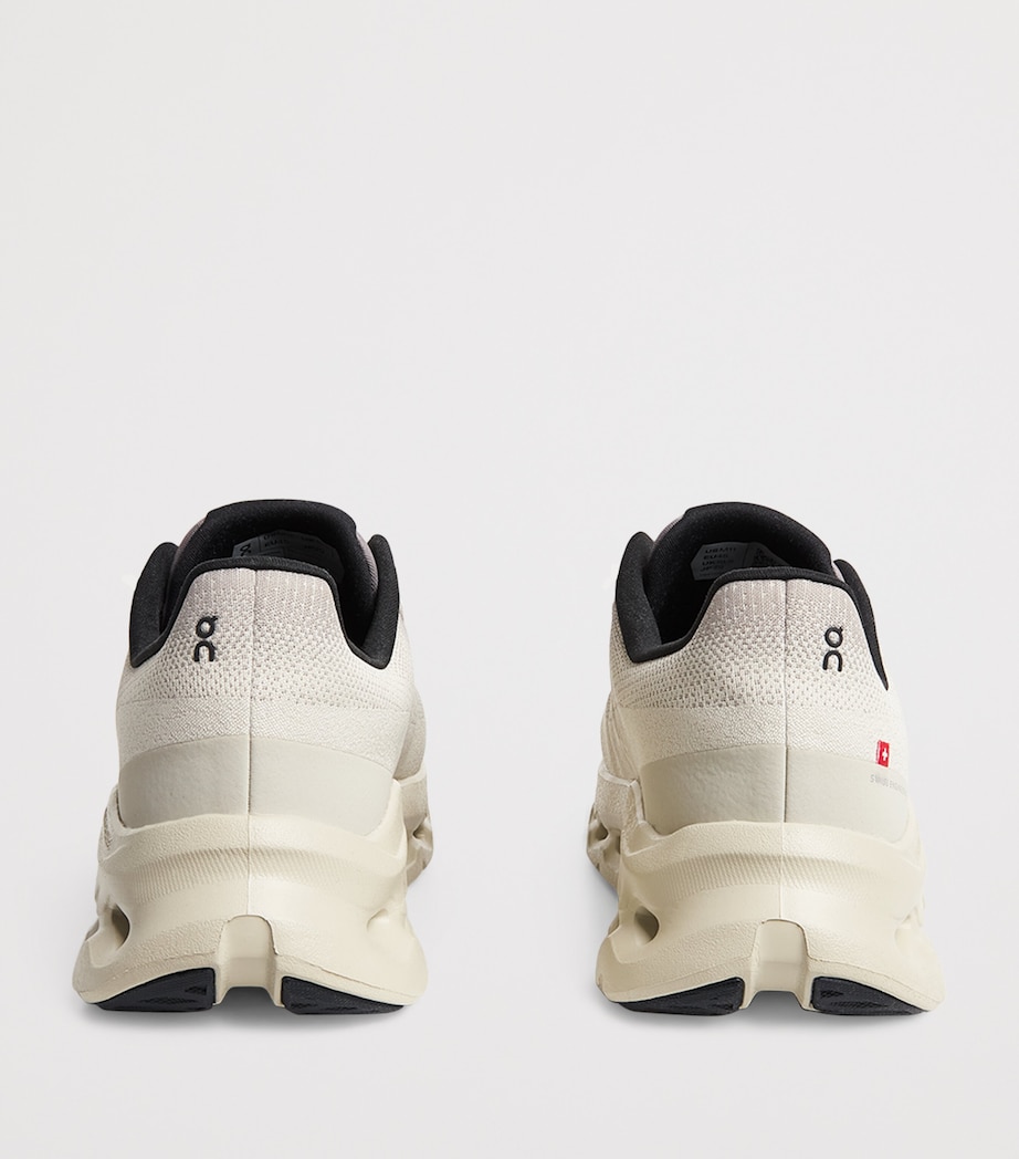 Cloudtilt Trainers CINDER | SAND Image 4