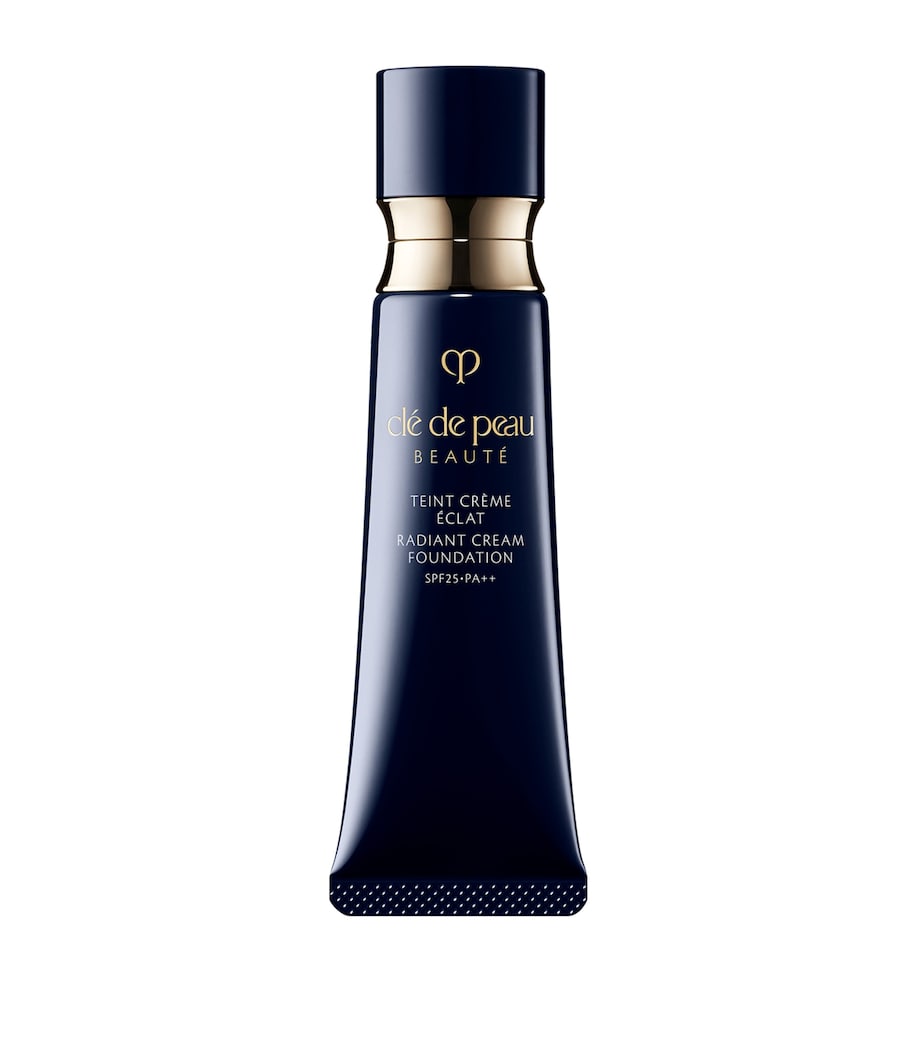Radiant Cream Foundation O10 Image 1
