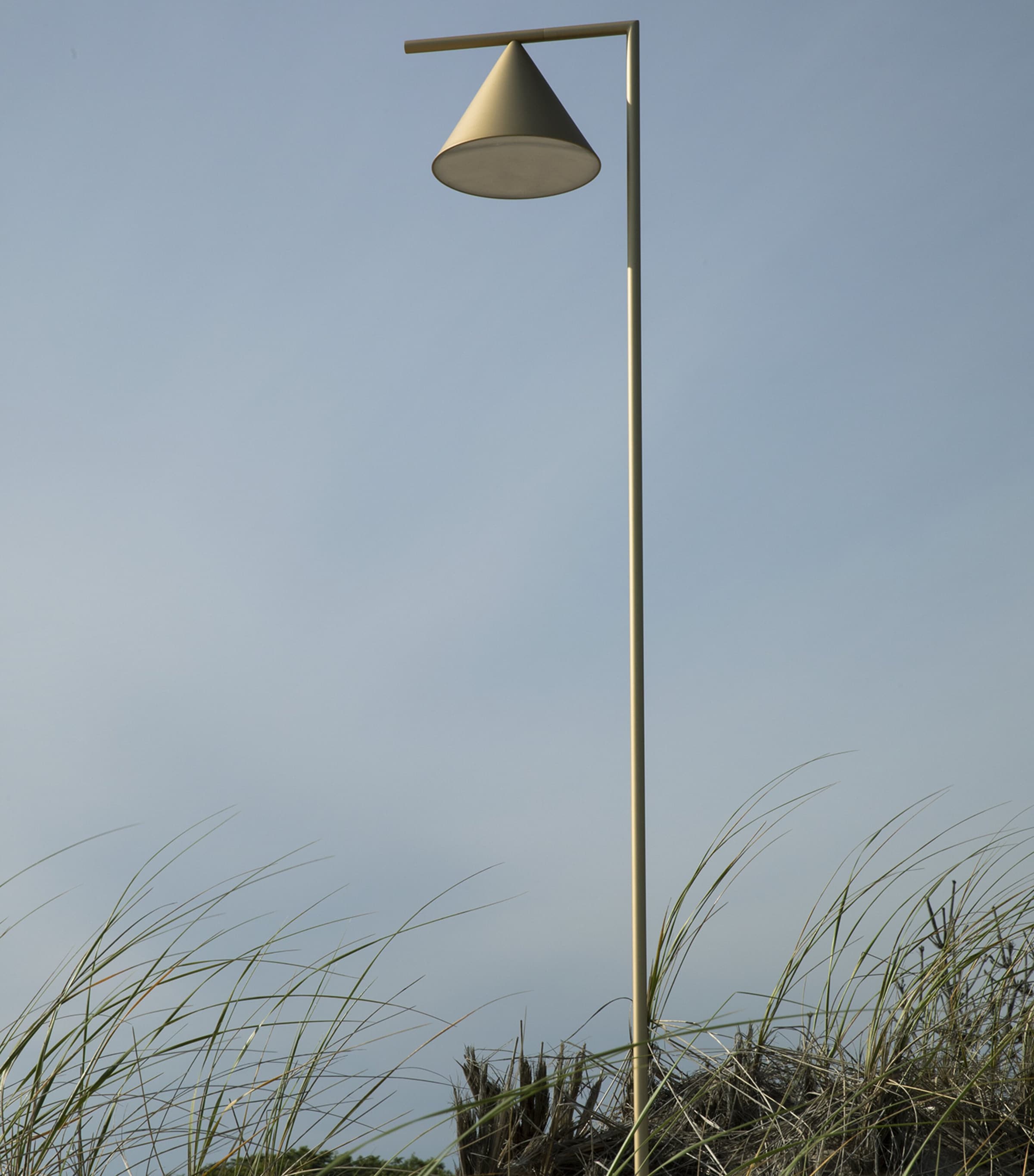 Flos Captain Flint Outdoor Floor Lamp | Harrods QA