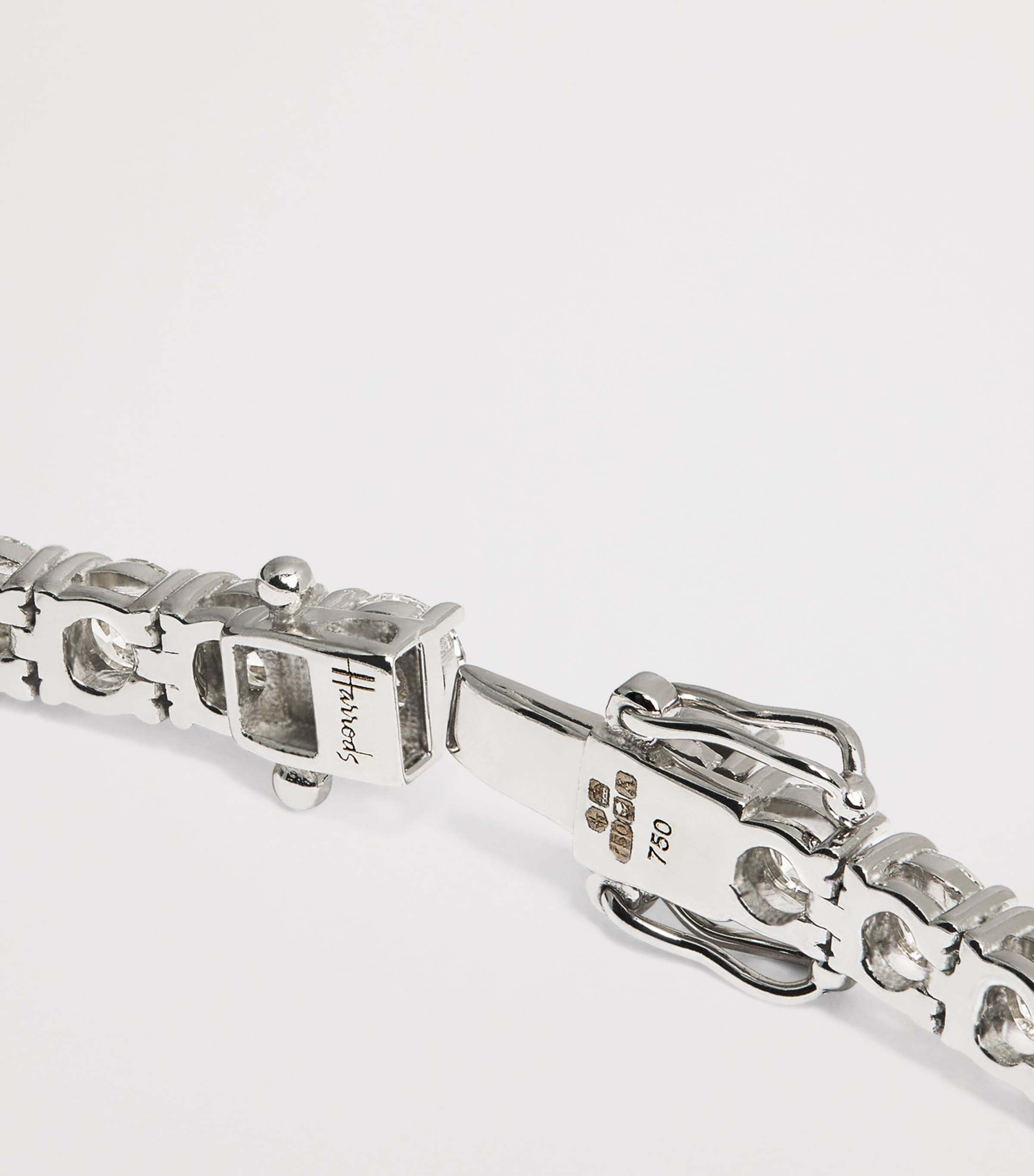 White Gold and Diamond Tennis Bracelet (8.00ct) WHITE GOLD Image 4