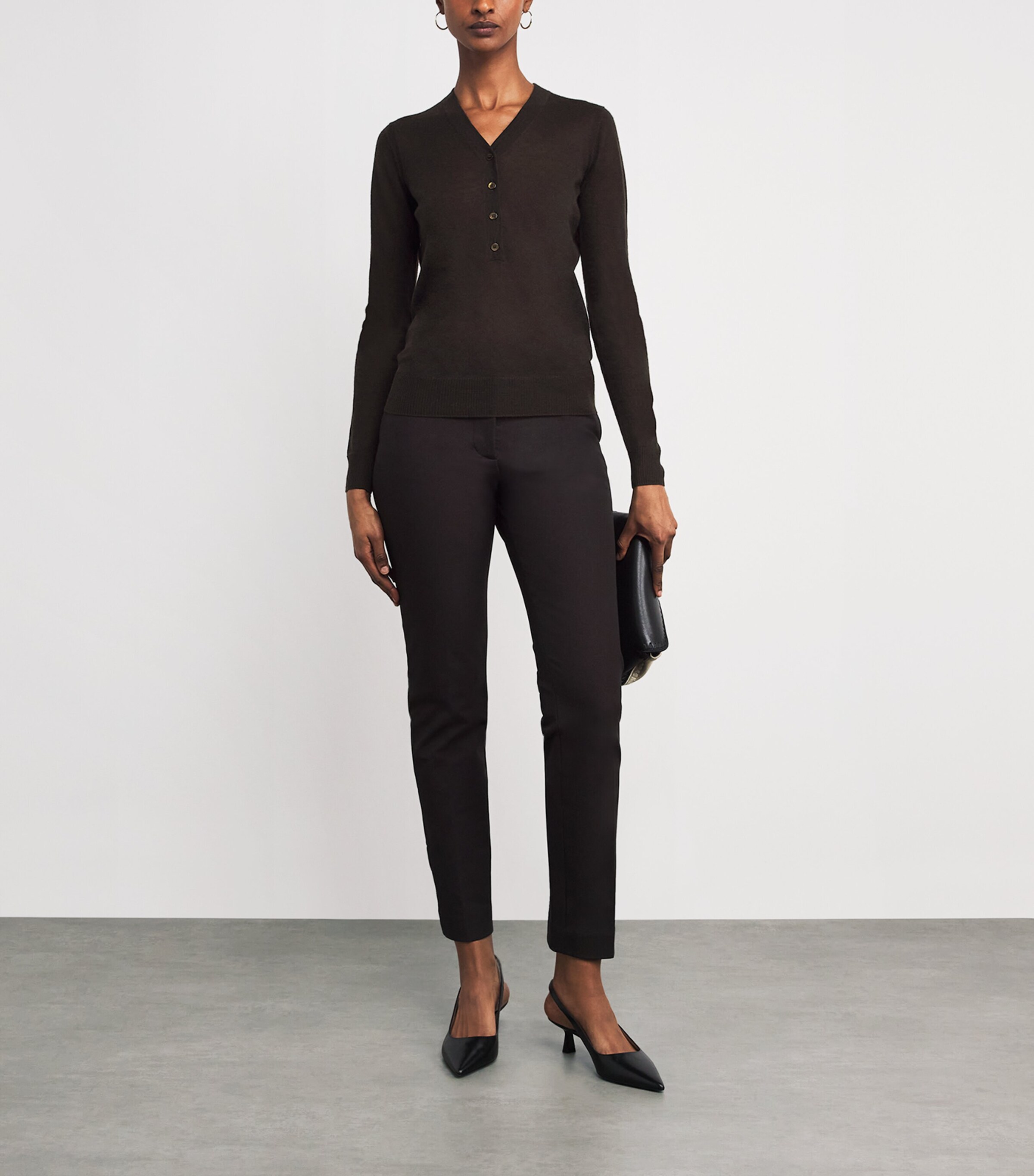 Cashmere Cashair Gillies Henley Sweater COCOA Image 2