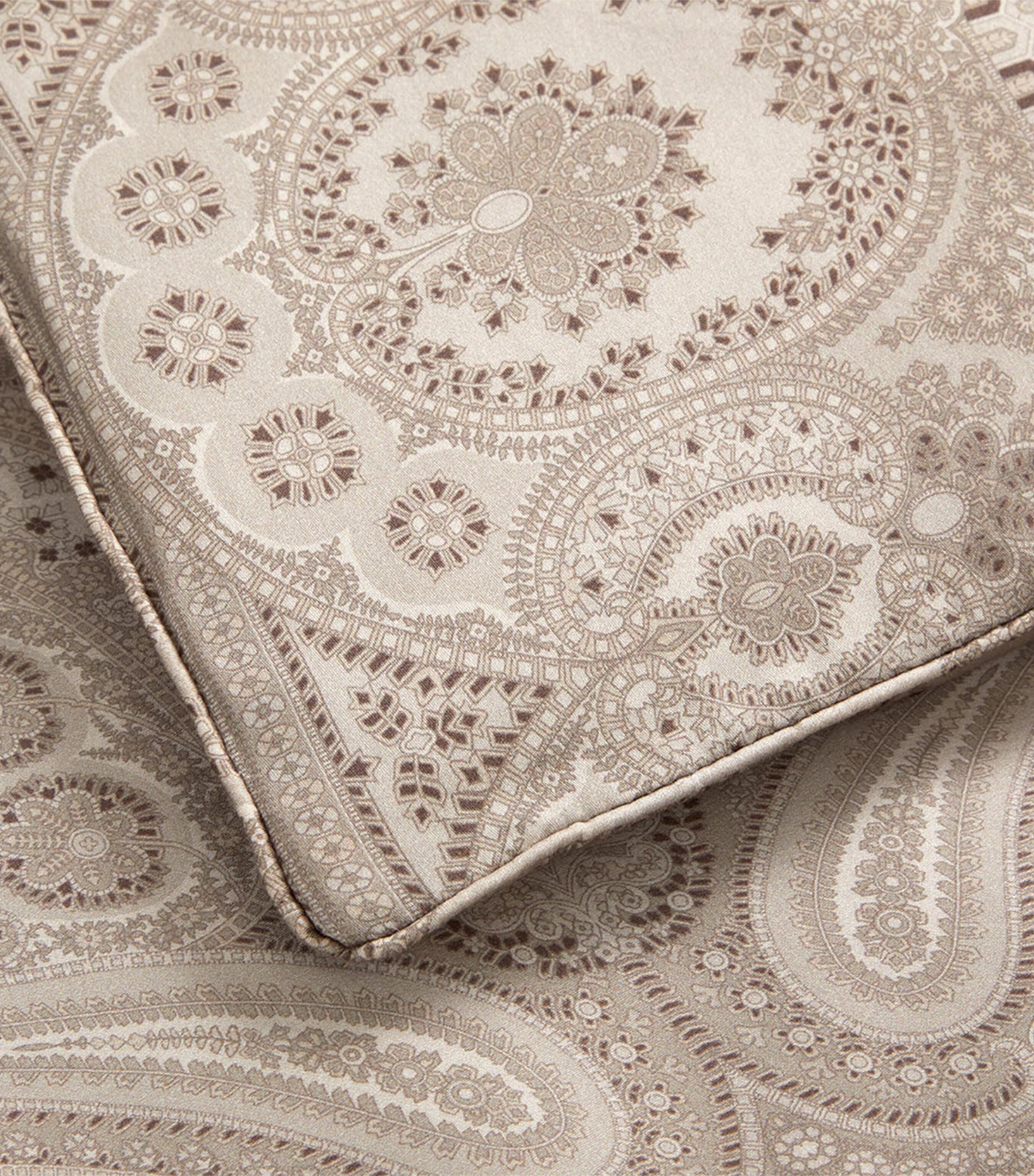 Beaumont Double Duvet Cover (200cm x 200cm) STONE Image 3