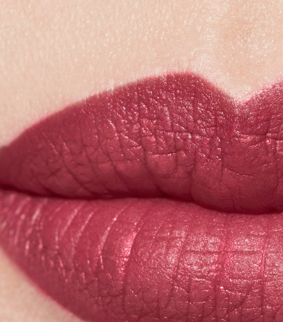 CHANEL ROUGE ALLURE VELVET LIMITED EDITION – Luminous Matte Lip Colour Image 3