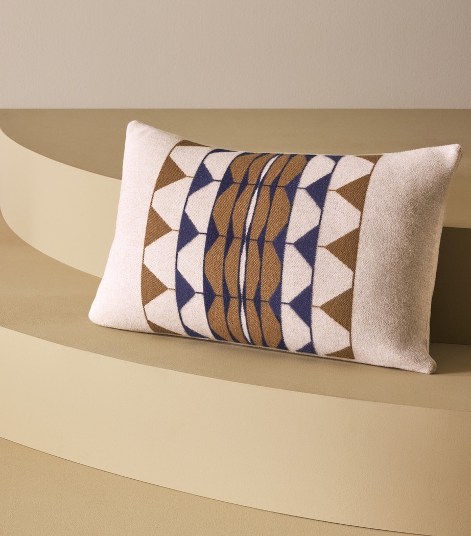 Wool-Cashmere Deco 002 Cushion (40cm x 60cm) 2L25 - CREAM/BLUE Image 4