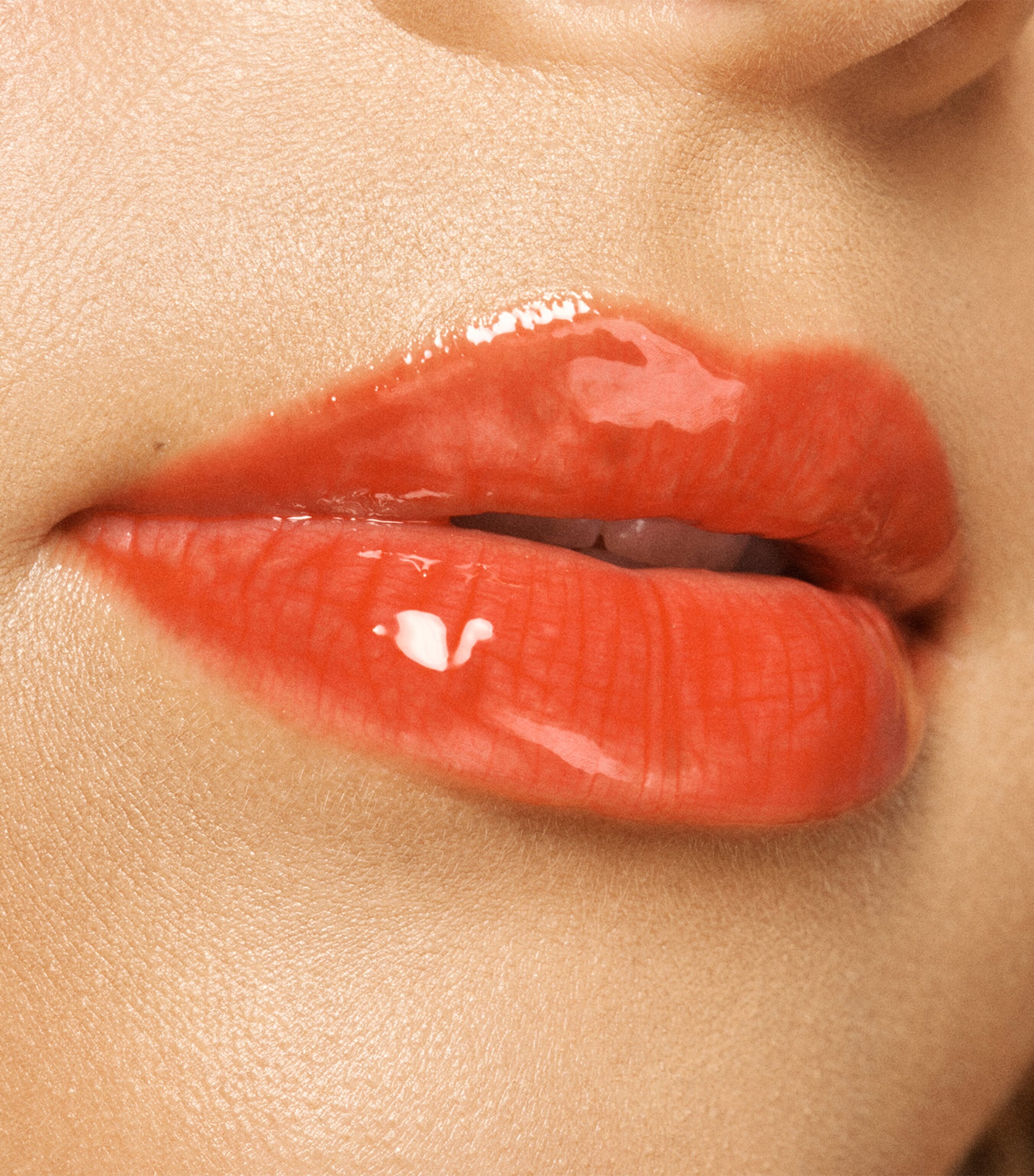 Vieve Lip Dew Strawb Image 3