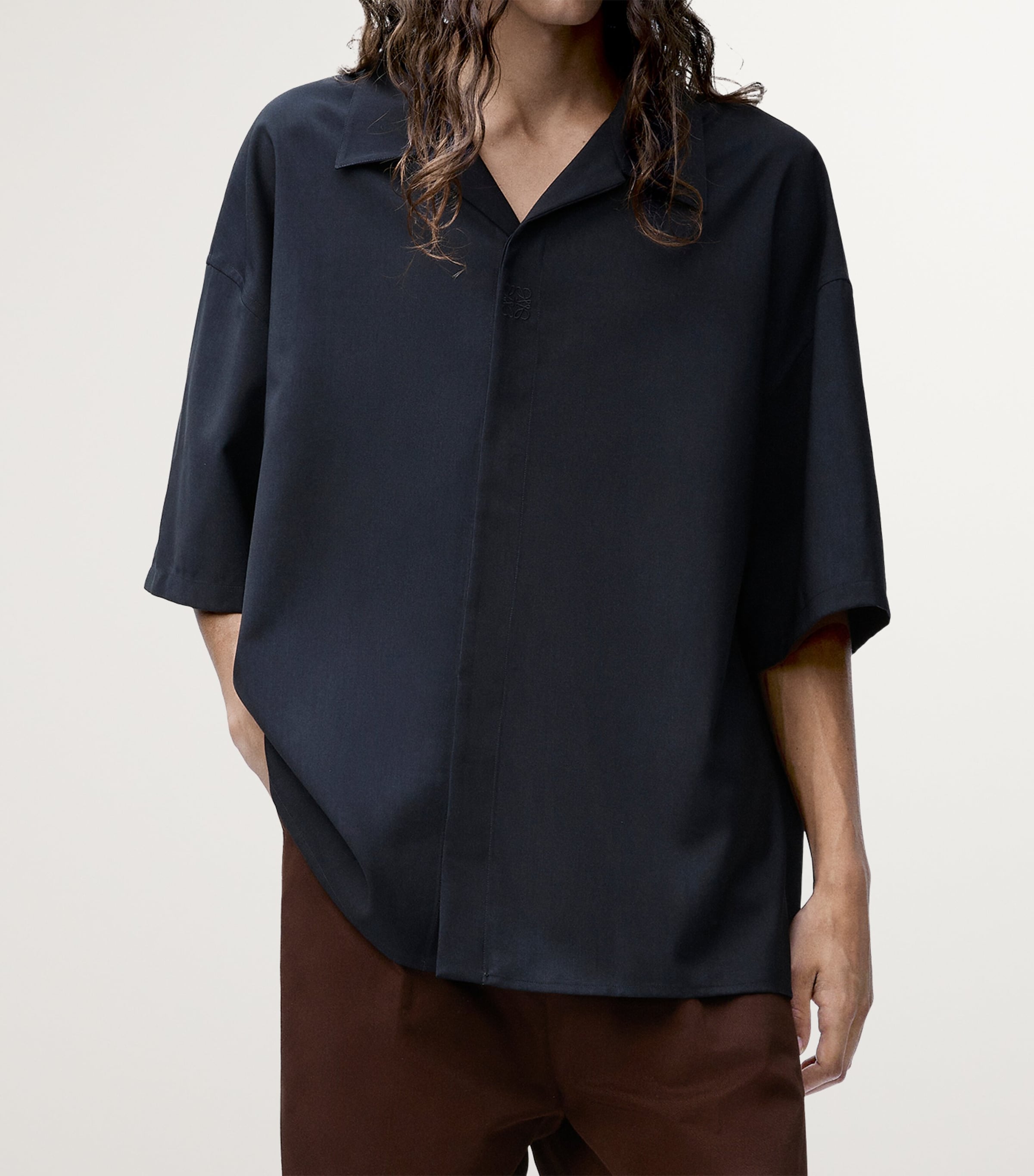 LOEWE Mens Oversized Short-Sleeve Shirt Dark Blue Image 3