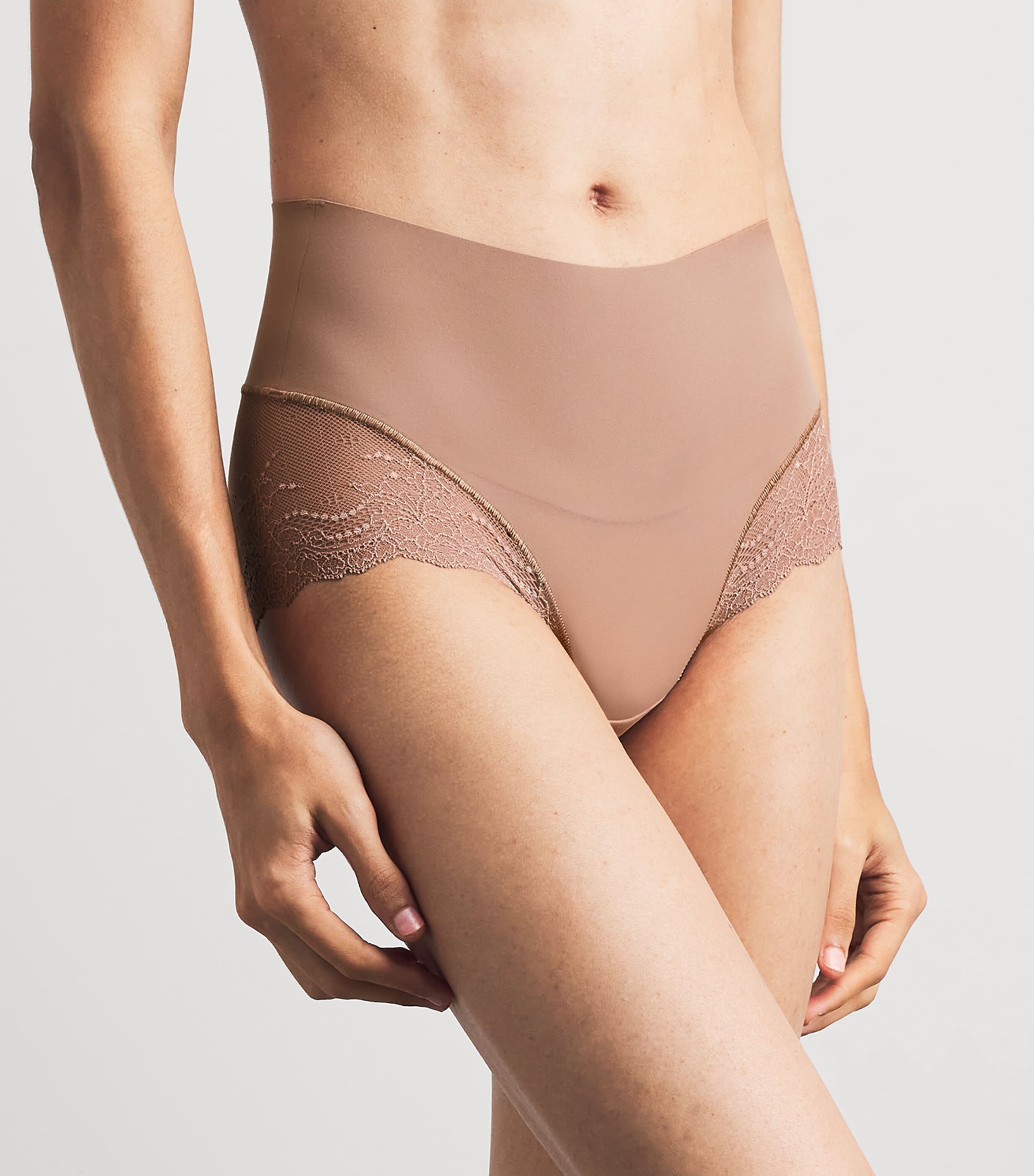 SPANX Womens Lace SPANXsupersmooth Undie-tectable Hi Hipster Briefs Cinnamon Image 2