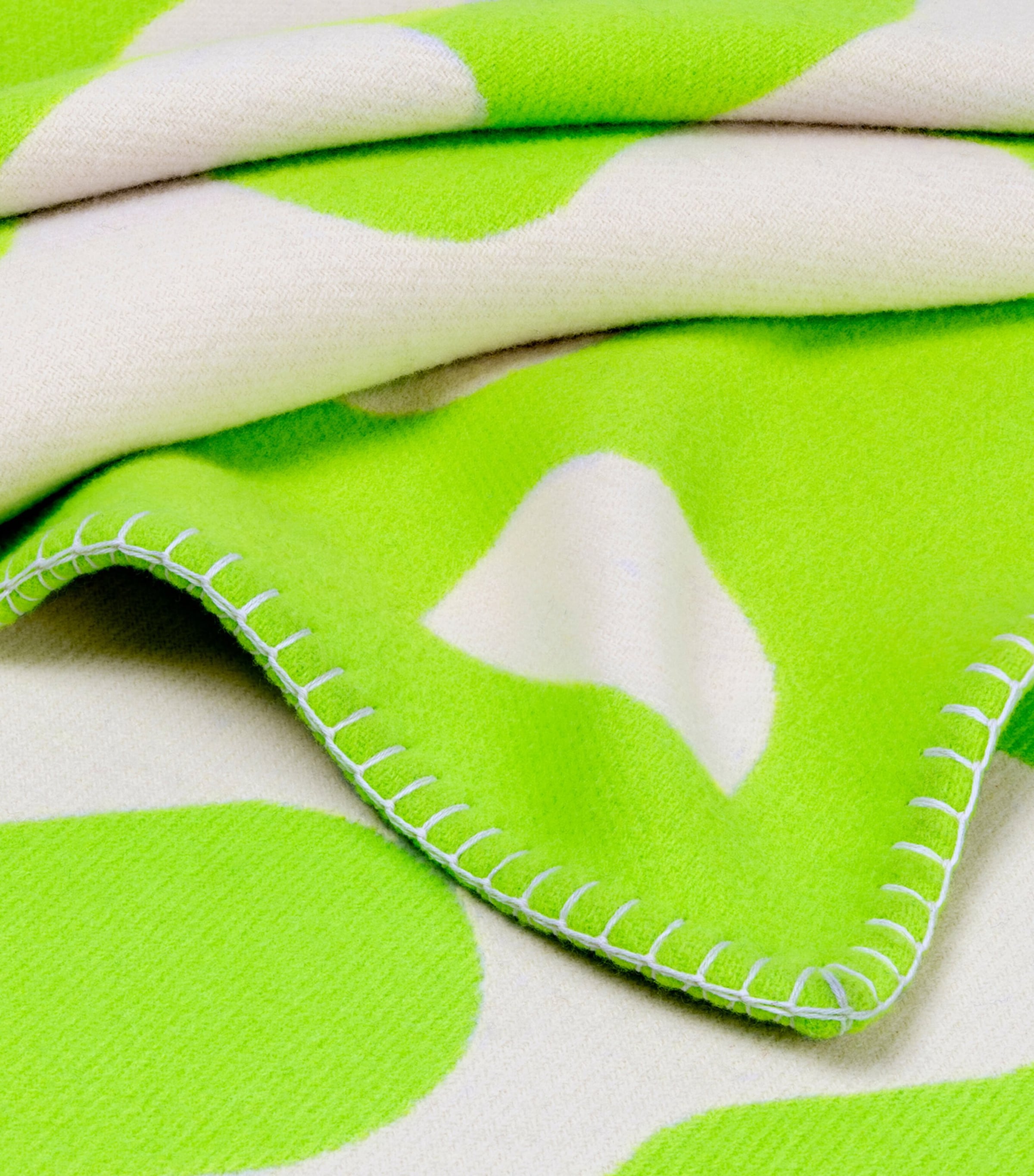Frette Wool Modernism Throw (135cm x 220cm) Bright Lime/c Image 6