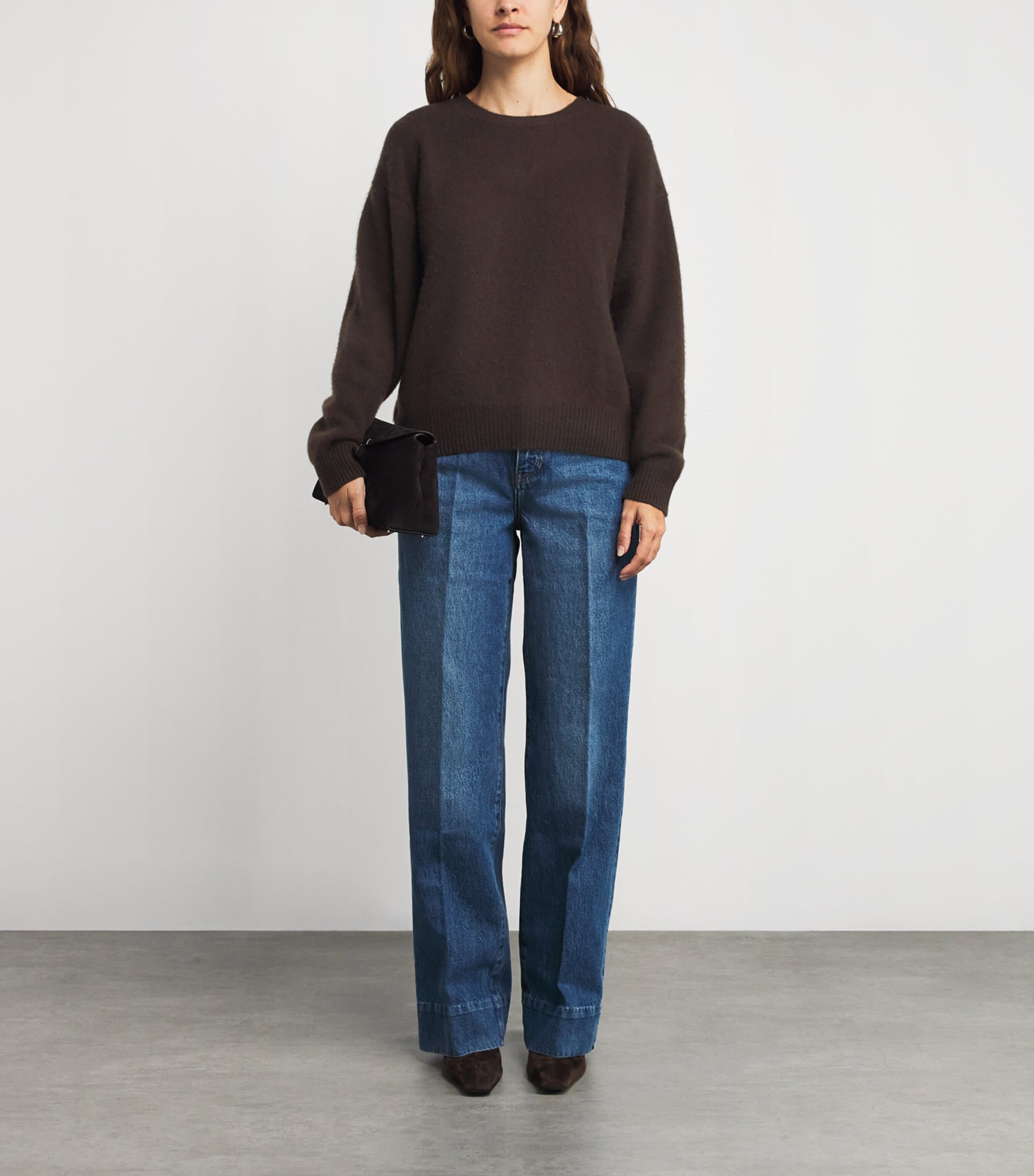 The Cashmere Brushed Sweater COFFEE Image 2