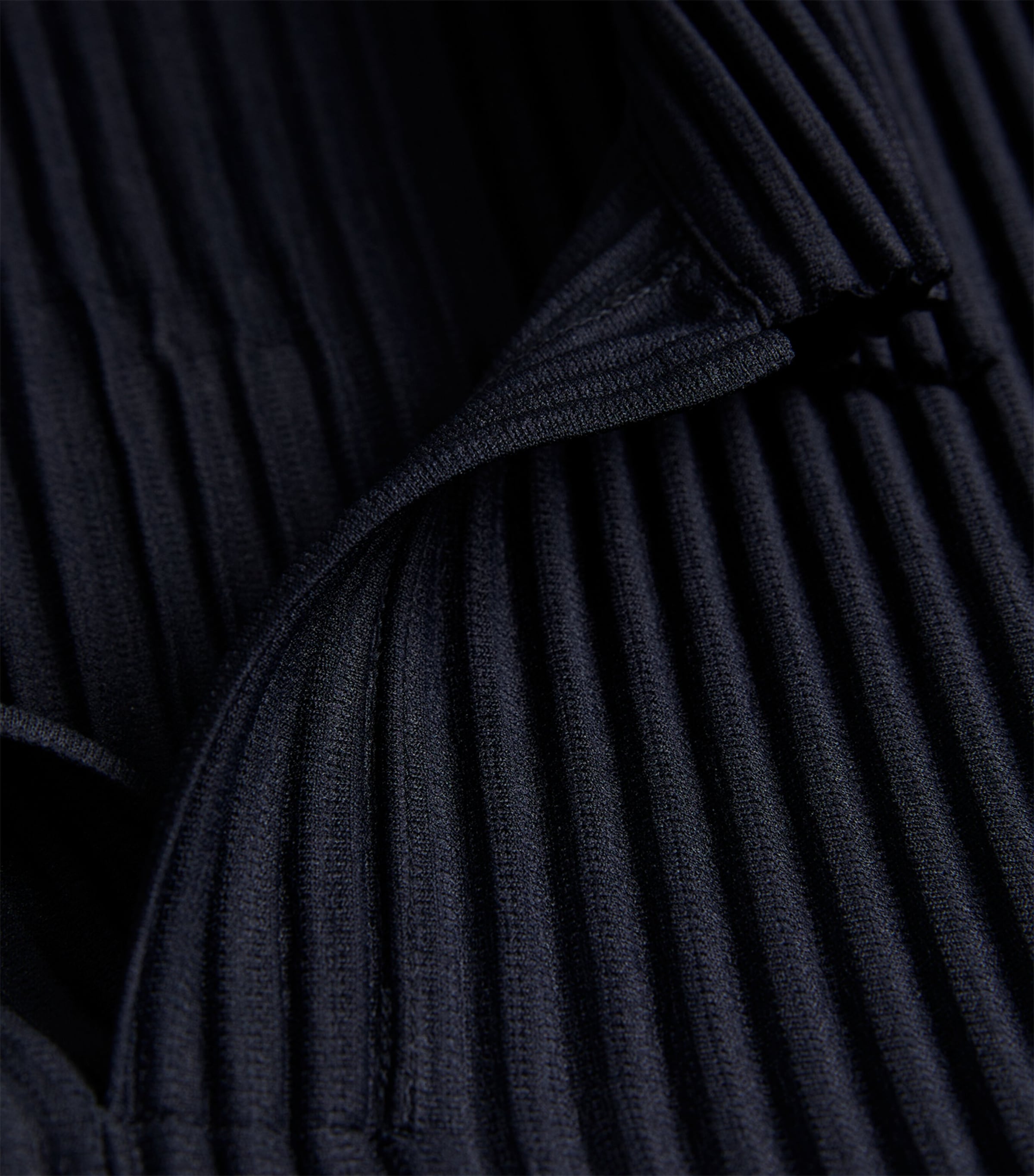 Homme Plissé Issey Miyake Mens Pleated Polo Shirt Navy Image 5