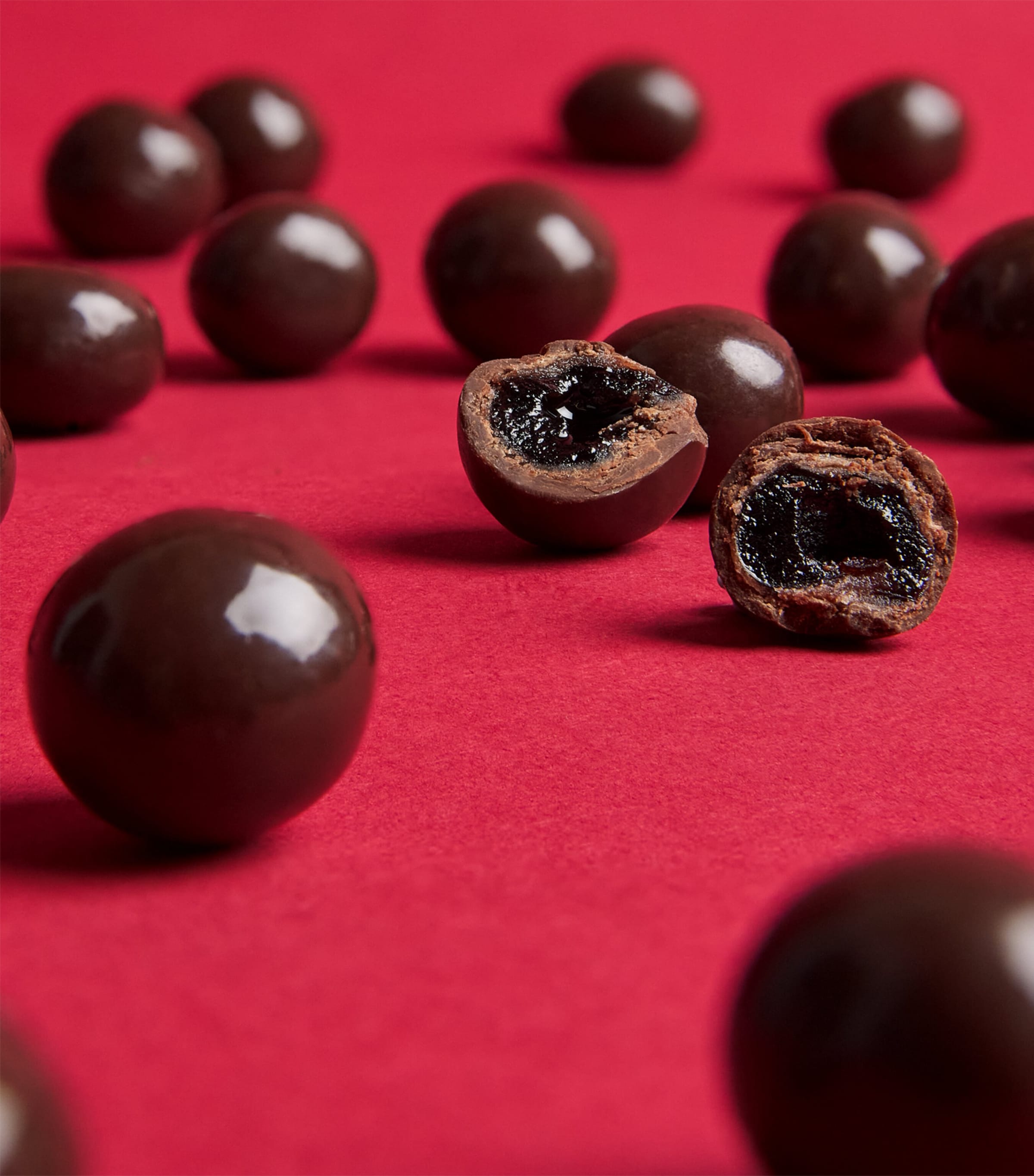 Harrods Dark Chocolate Cherries (325g) Image 3