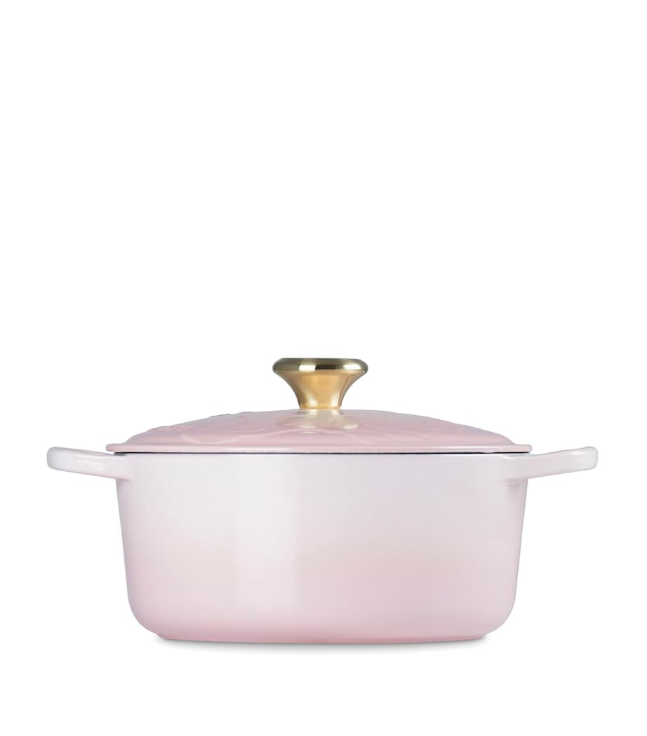 Cast Iron Glinda Embossed Casserole Dish (24cm) PINK Image 3