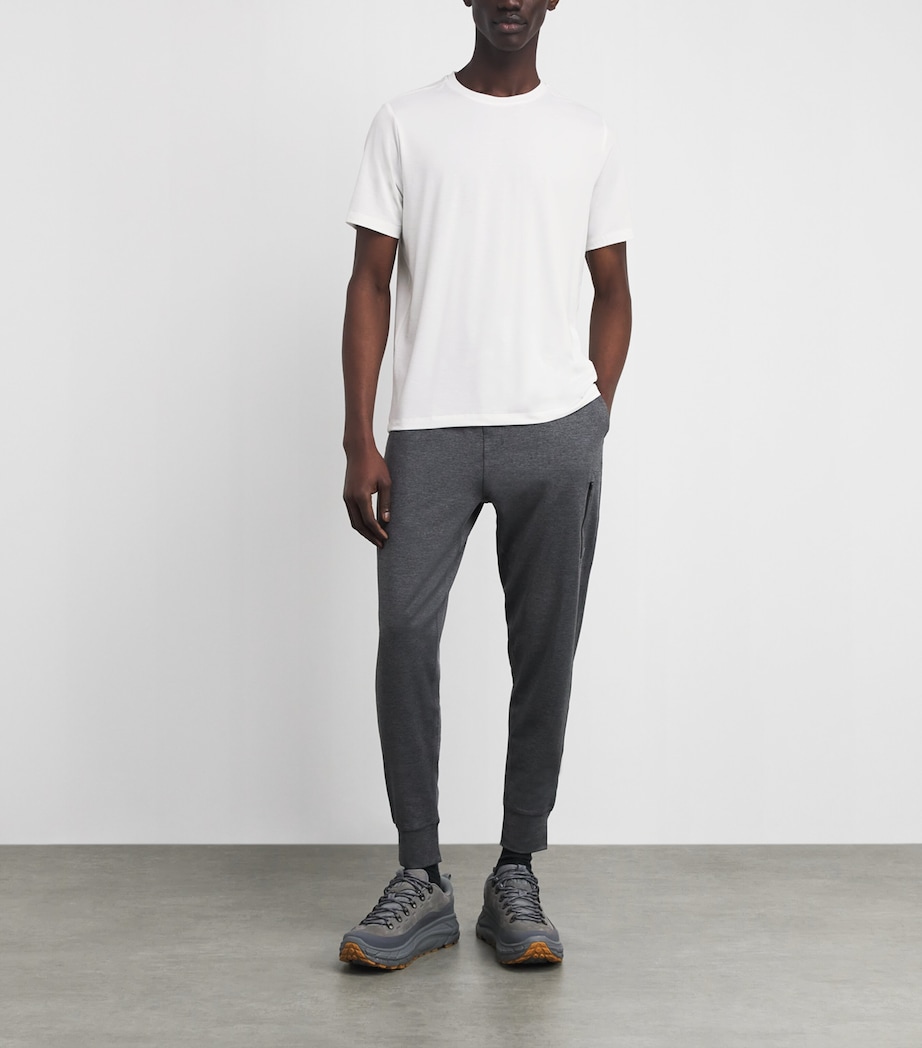 VUORI Mens Current Tech T-Shirt Wht White Image 2