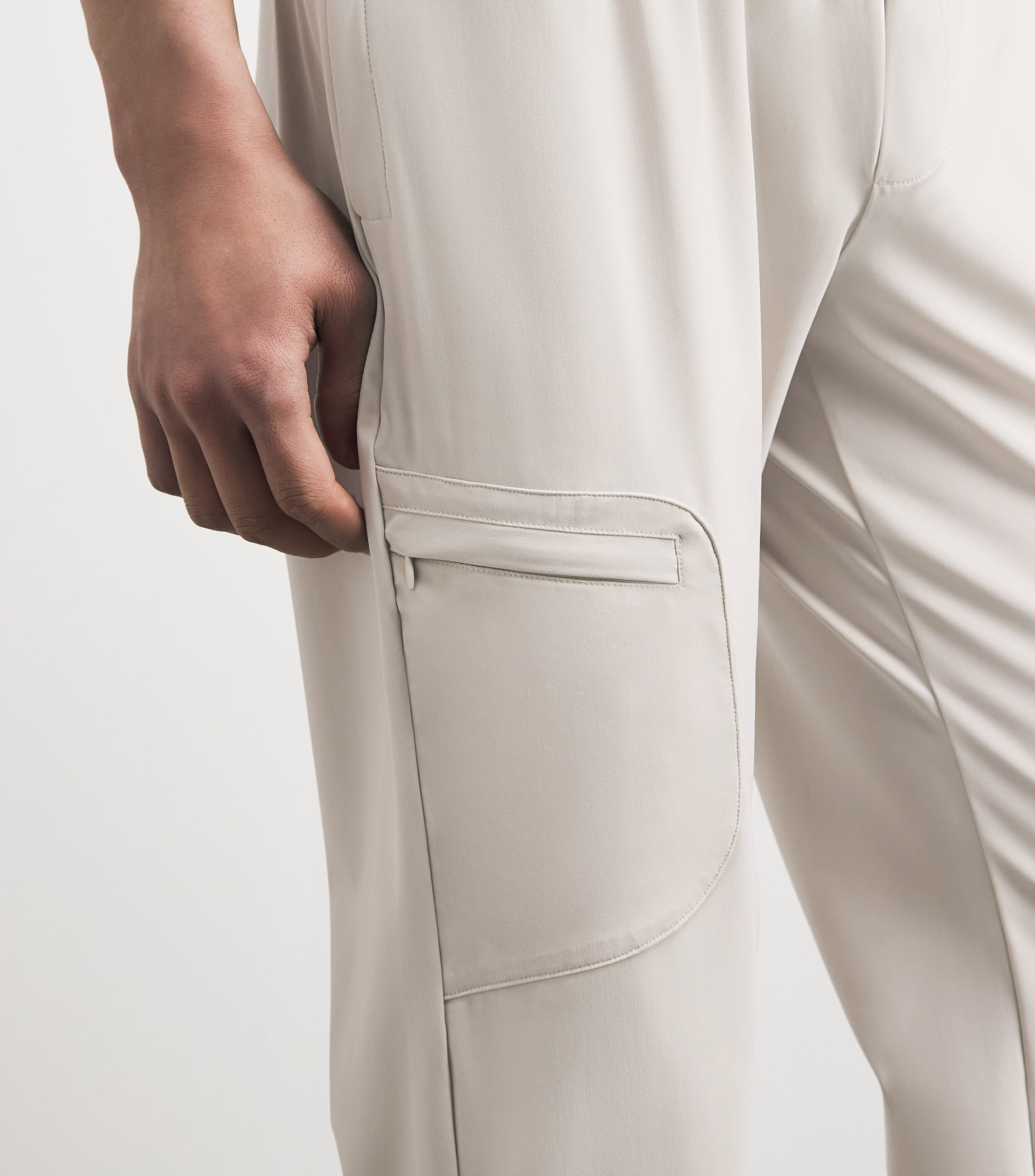Eleventy Mens Technical Sweatpants Sabbia Image 3