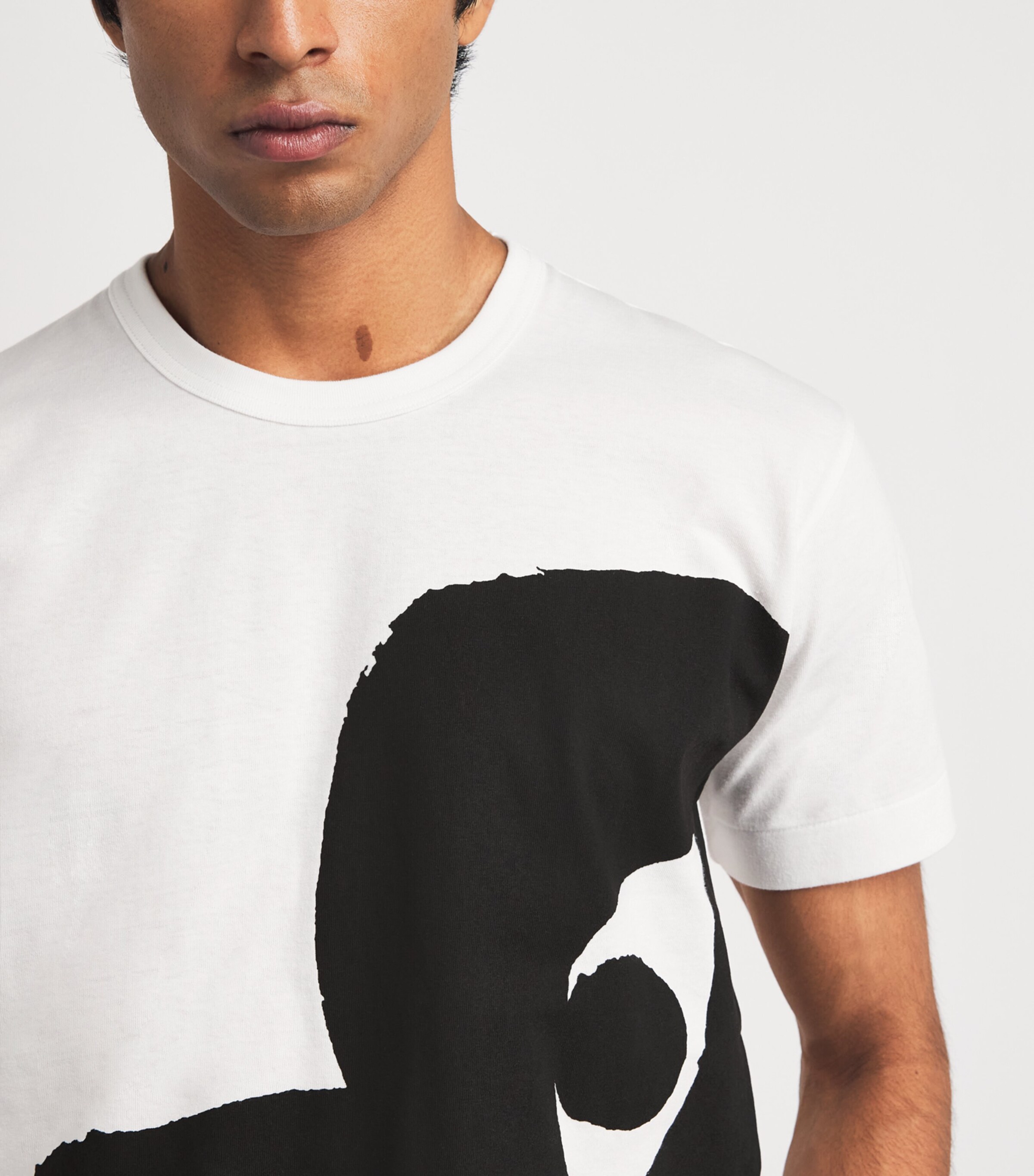 Comme Des Garçons Mens Cotton Bottom Corner Heart T-Shirt White/black Image 3