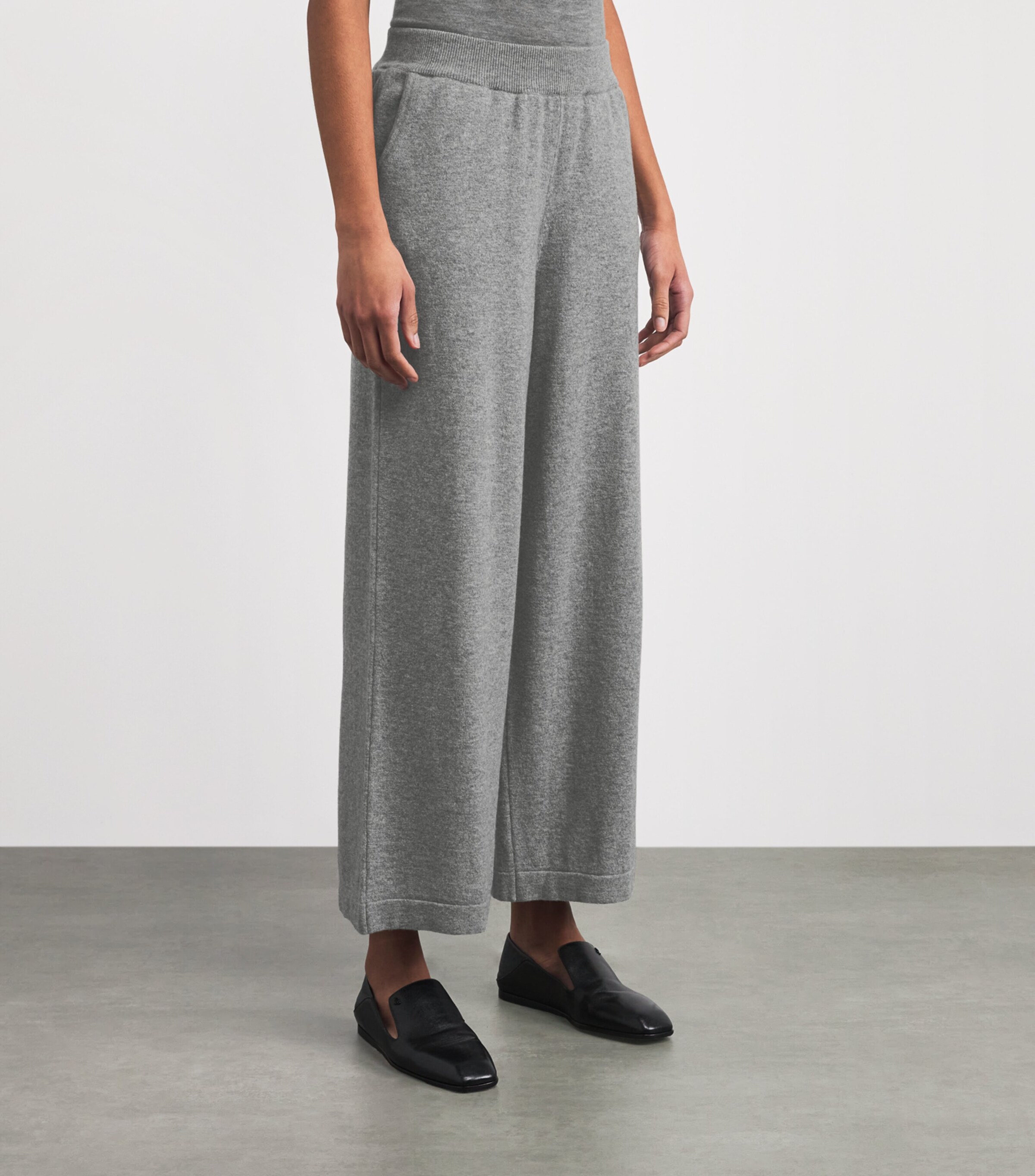 Johnstons Of Elgin Womens Cashmere-Blend Coll Trousers Light Grey Image 4
