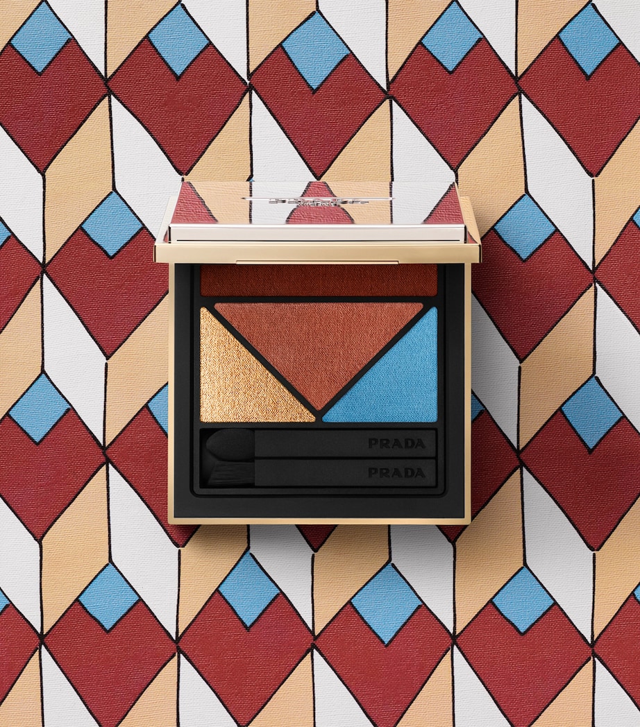 Prada Beauty Dimensions Durable Multi-Effect Eyeshadow Palette Image 5