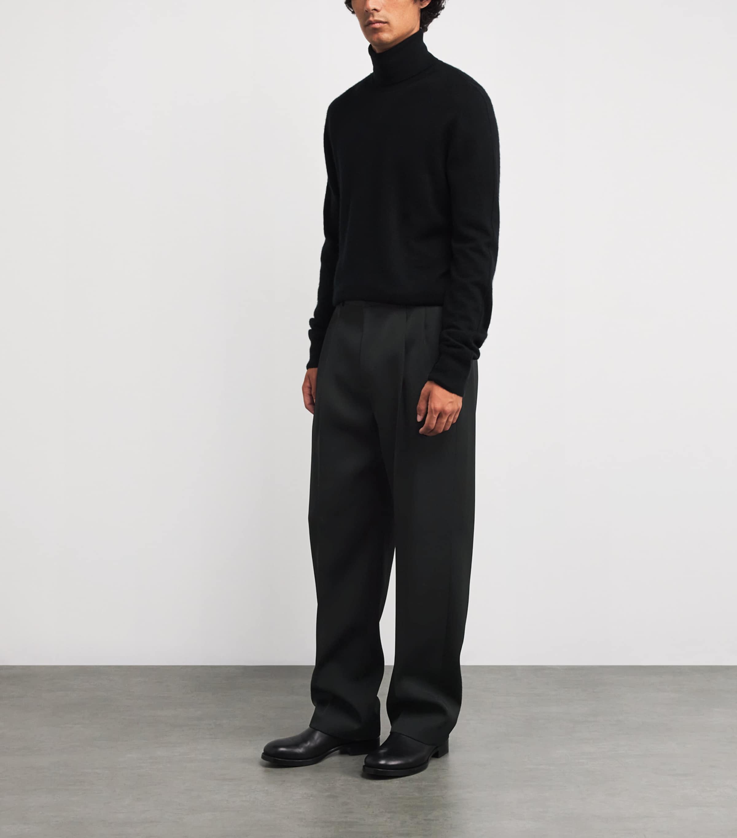 Zev Virgin Wool Pleated Trousers BLACK Image 2