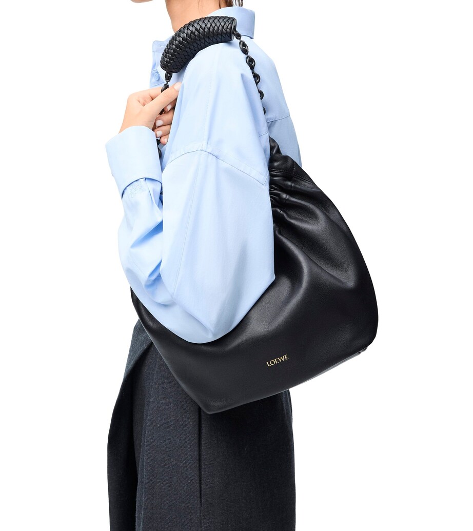 Small Leather Squeeze Top-Handle Bag BLACK Image 11