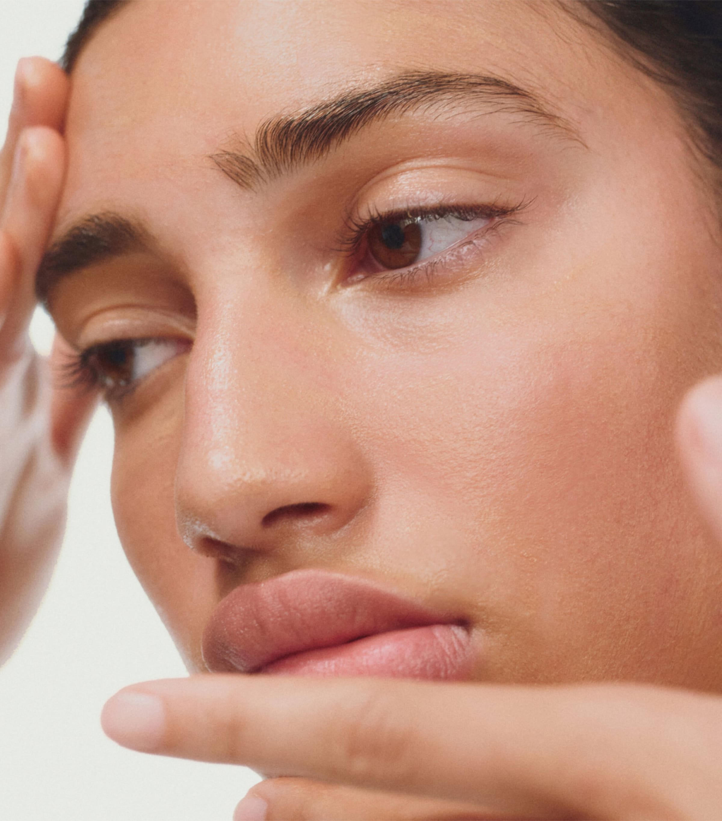 Sunceutical SPF 50 Mineral Glow Serum (30ml) - Refill NO COLOUR Image 3