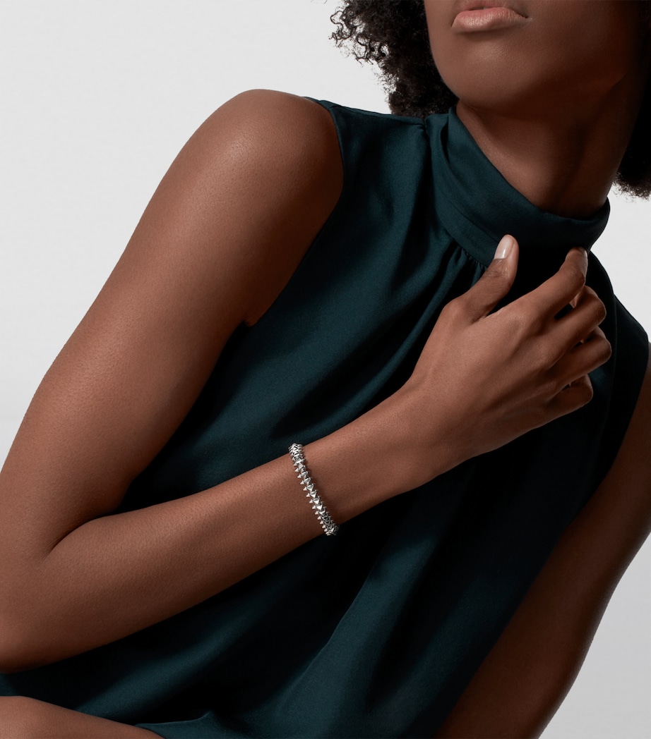 Medium White Gold Clash de Cartier Bracelet WHITE GOLD Image 4