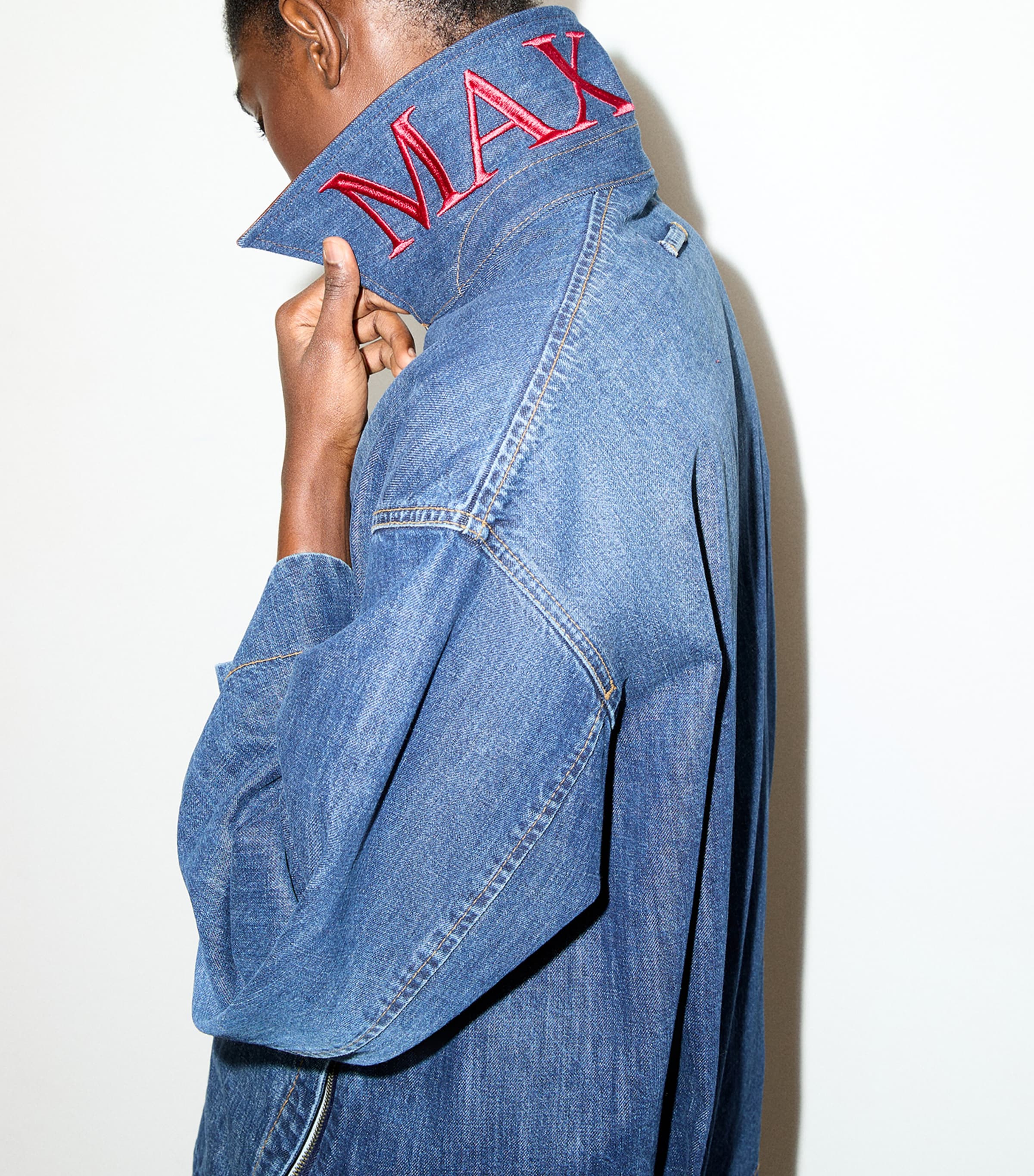 MAX&Co. Womens Contrast-Collar Denim Jacket Navy Image 5