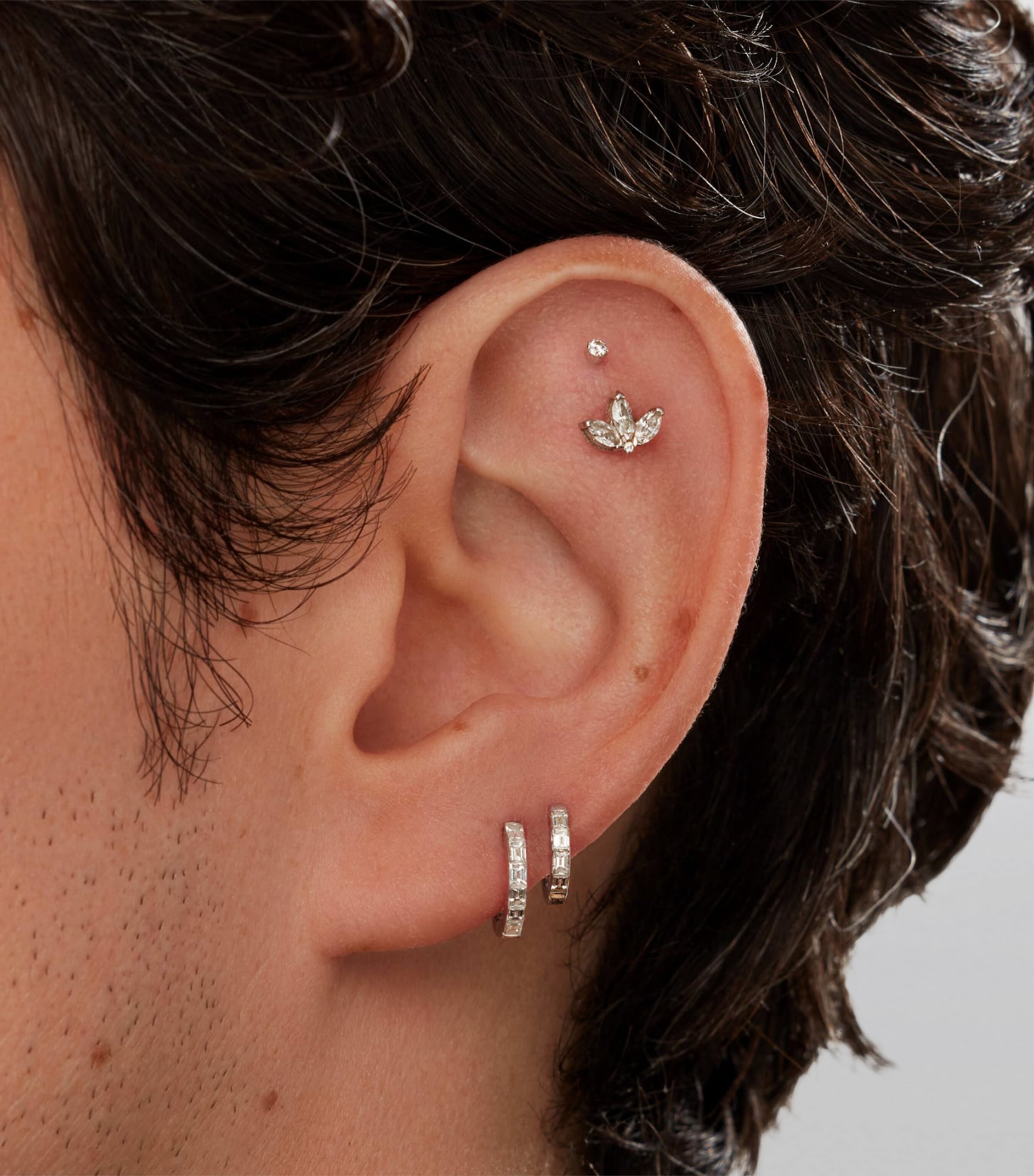 Yellow Gold Invisible Set Baguette Diamond Eternity Hoop Earring (6.5mm) YELLOW GOLD Image 3